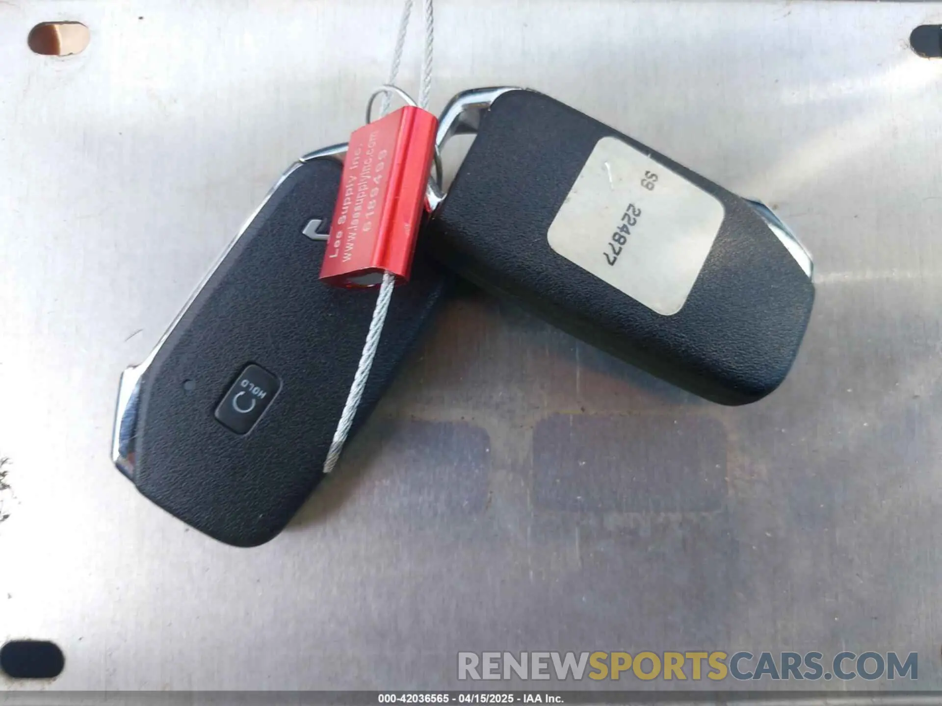 11 Photograph of a damaged car 5XYP3DHC5NG224877 KIA TELLURIDE 2022