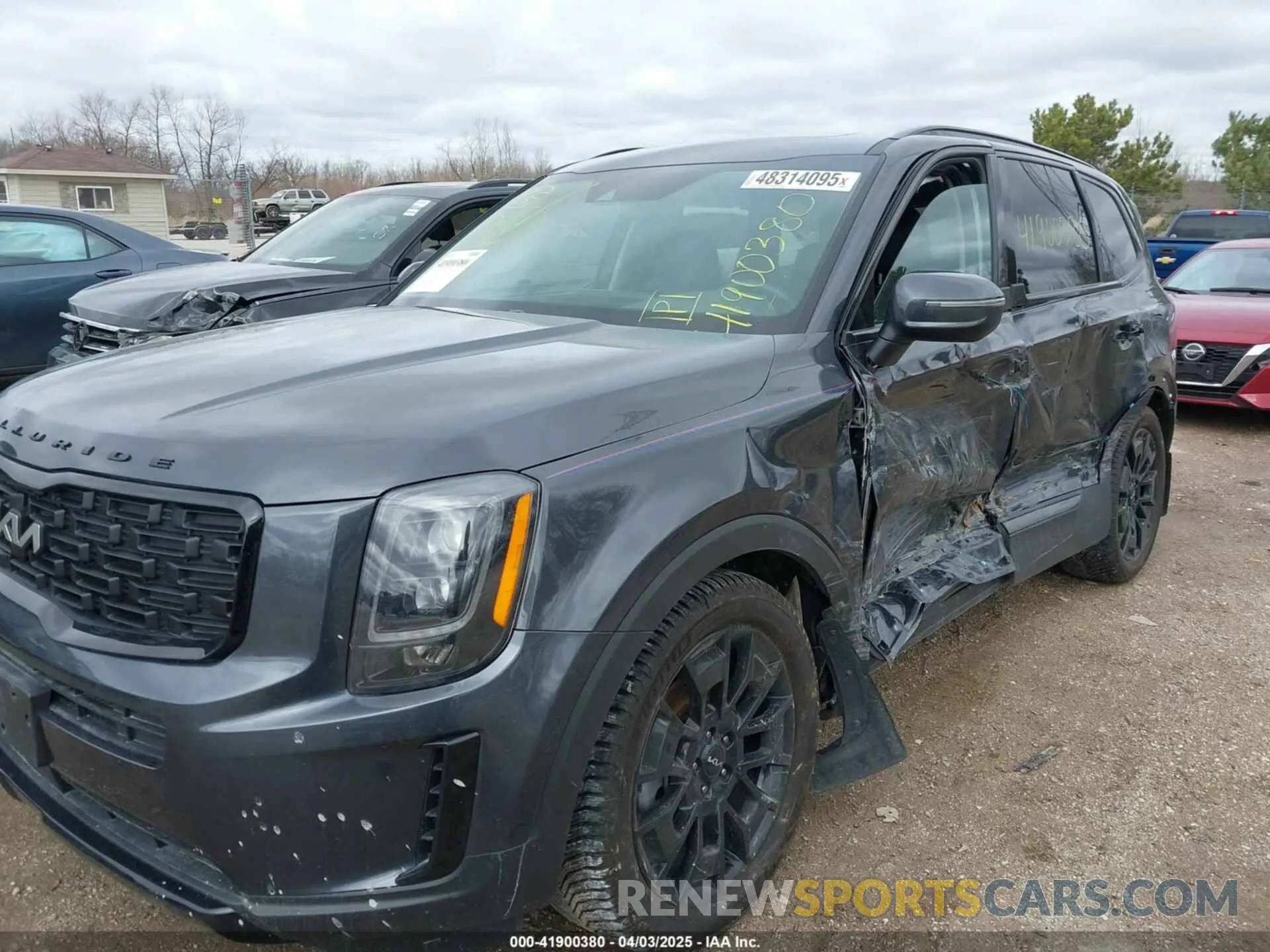 18 Photograph of a damaged car 5XYP3DHC6NG218702 KIA TELLURIDE 2022
