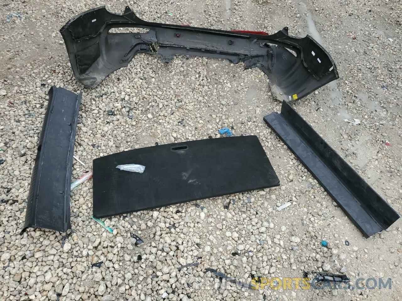 13 Photograph of a damaged car 5XYP3DHC6NG265213 KIA TELLURIDE 2022