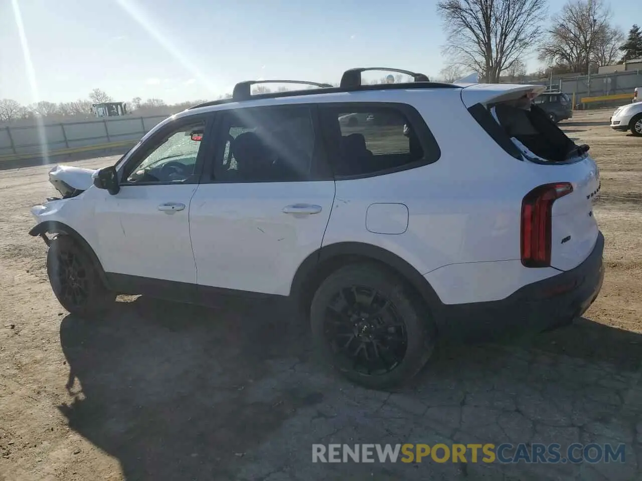 2 Photograph of a damaged car 5XYP3DHC7NG283302 KIA TELLURIDE 2022