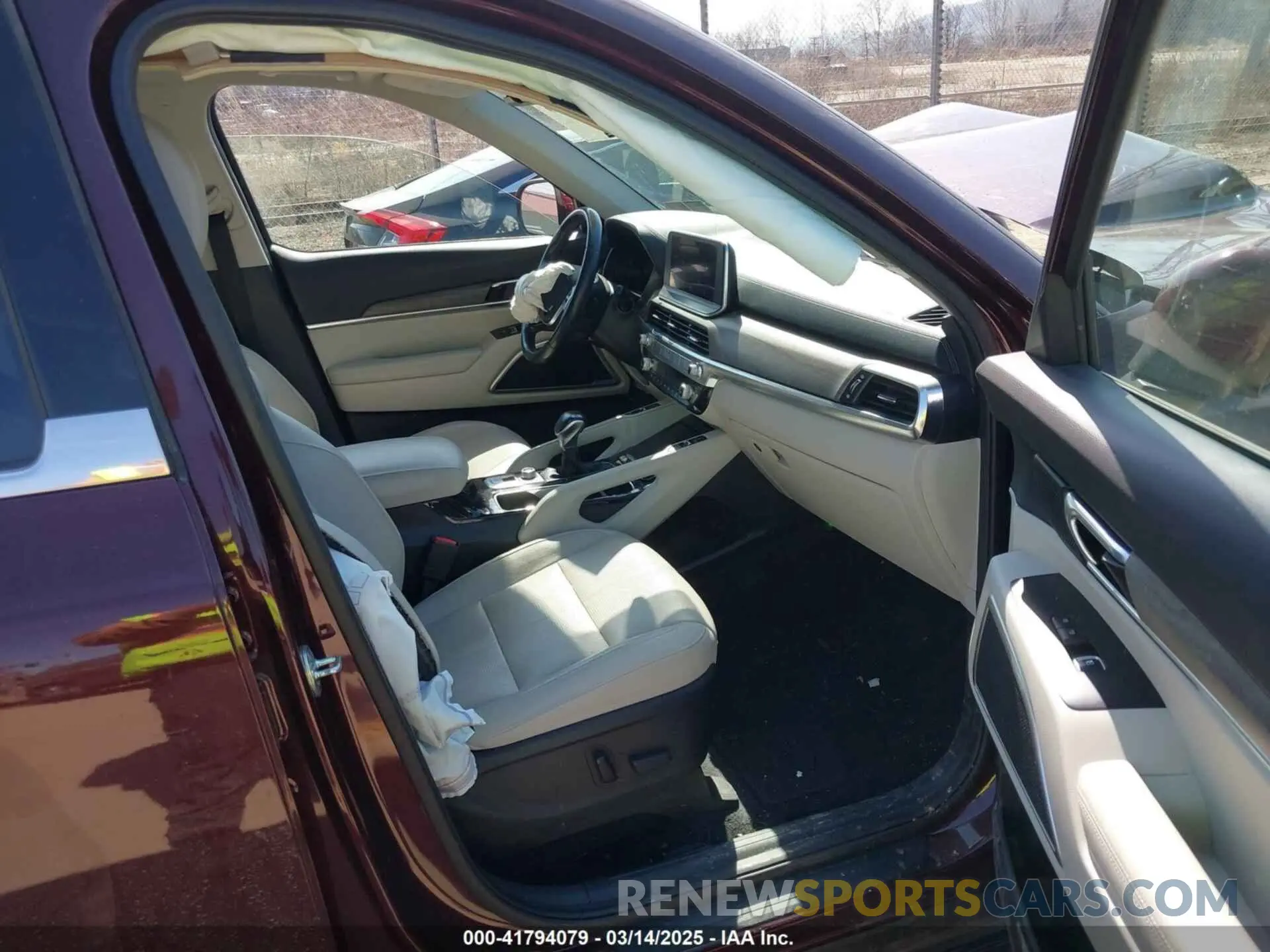 5 Photograph of a damaged car 5XYP3DHC8NG203652 KIA TELLURIDE 2022