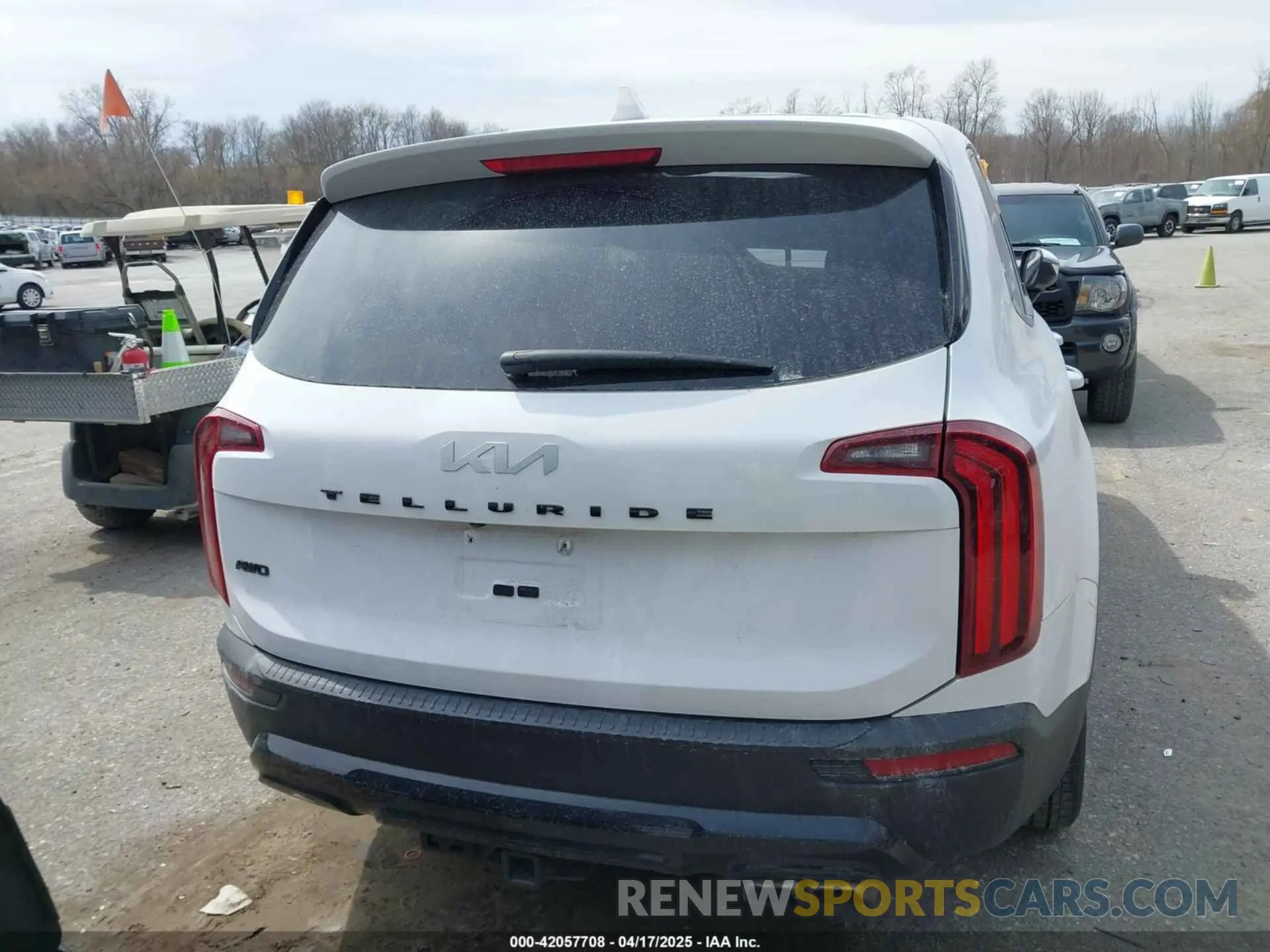 16 Photograph of a damaged car 5XYP3DHC8NG225473 KIA TELLURIDE 2022
