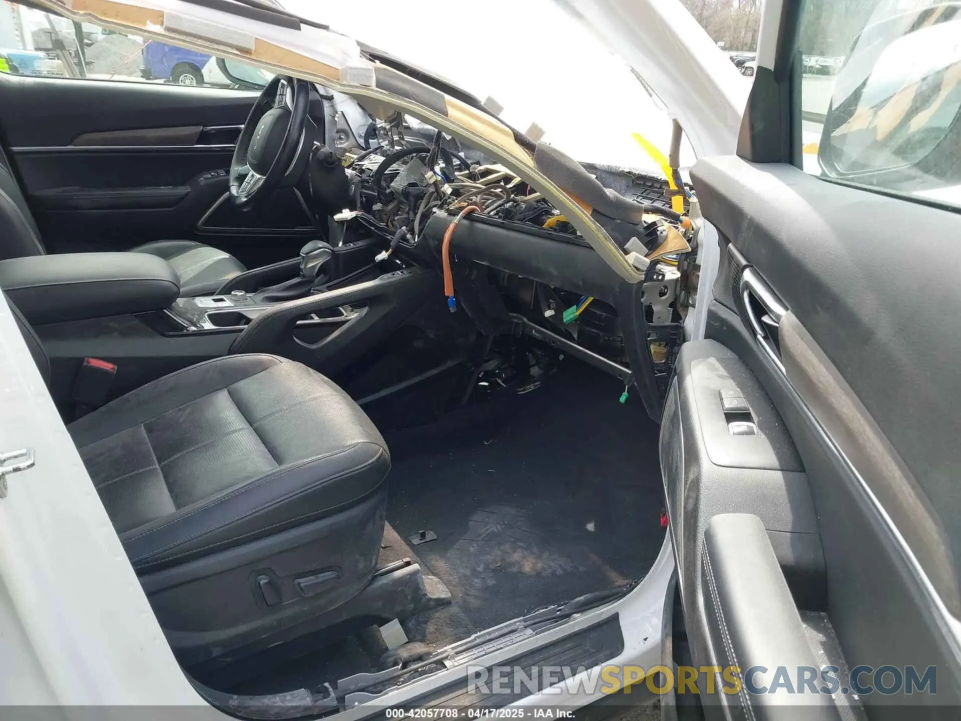 5 Photograph of a damaged car 5XYP3DHC8NG225473 KIA TELLURIDE 2022