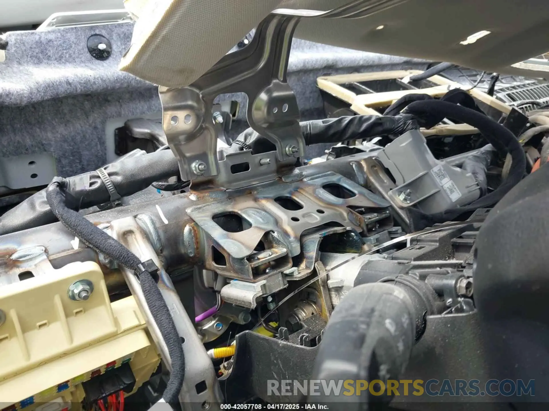 7 Photograph of a damaged car 5XYP3DHC8NG225473 KIA TELLURIDE 2022