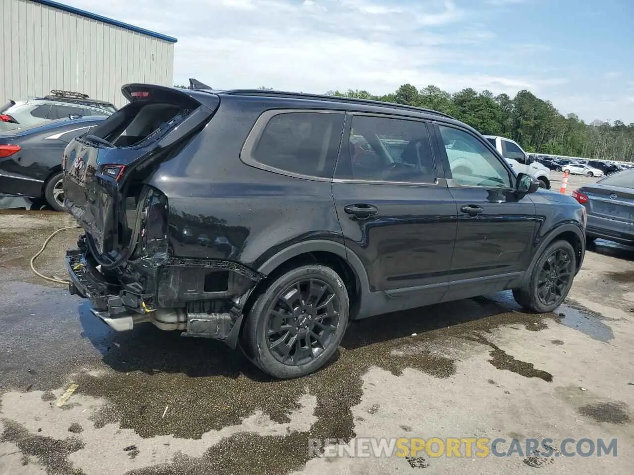 3 Photograph of a damaged car 5XYP3DHC8NG235016 KIA TELLURIDE 2022