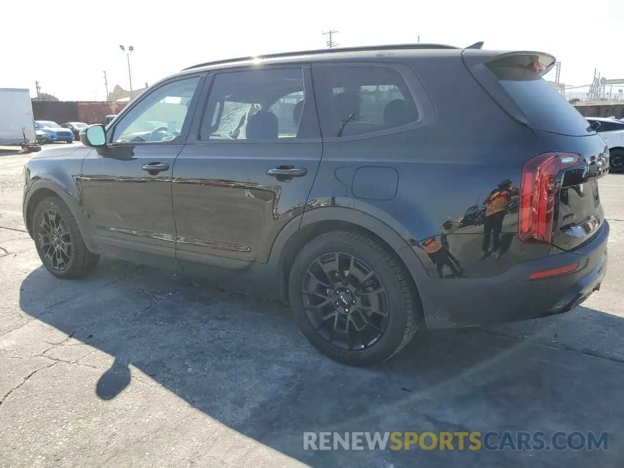 2 Photograph of a damaged car 5XYP3DHC8NG280019 KIA TELLURIDE 2022