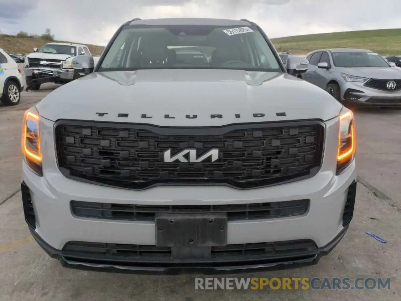 5 Photograph of a damaged car 5XYP3DHC9NG313528 KIA TELLURIDE 2022
