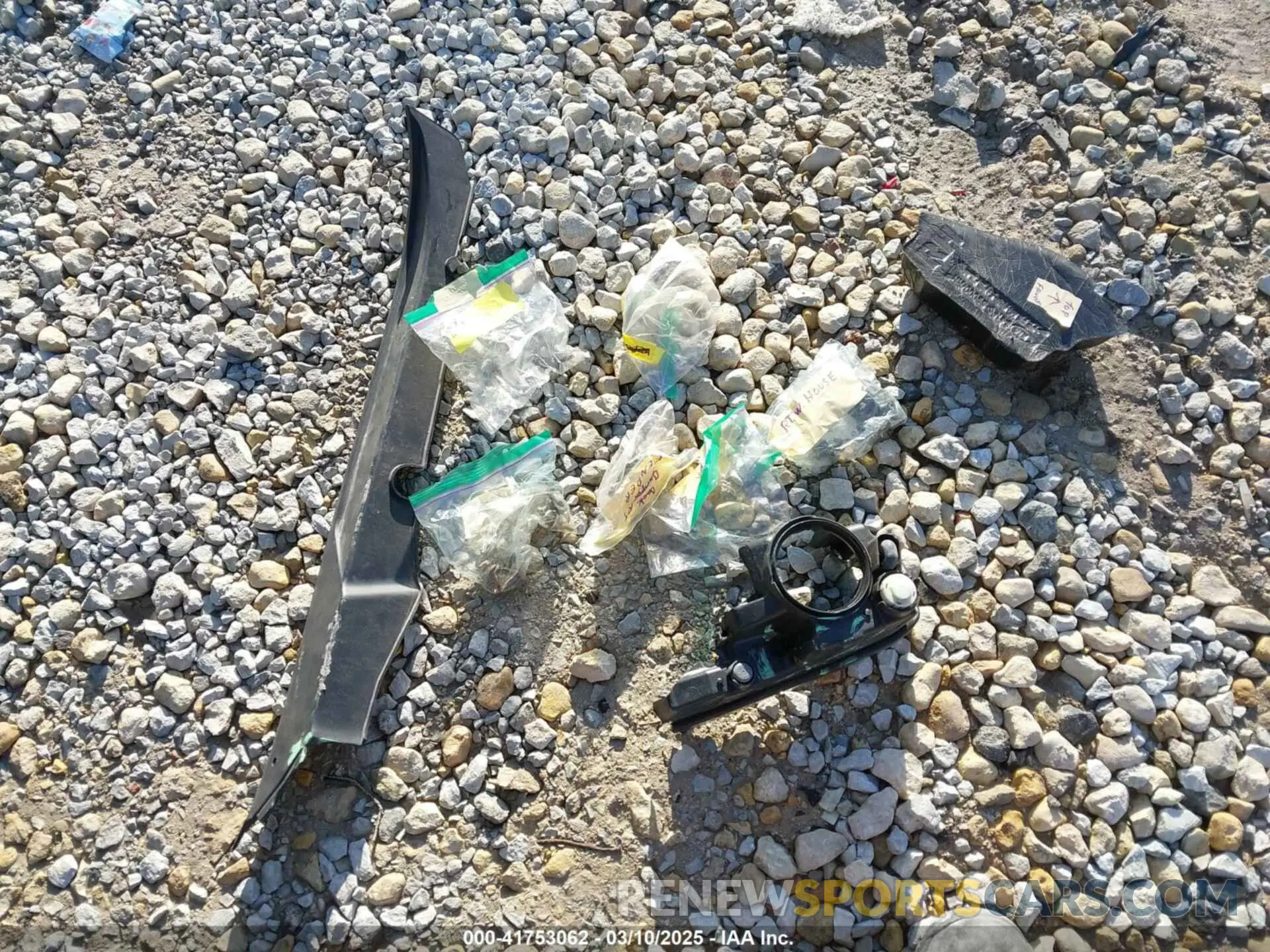 12 Photograph of a damaged car 5XYP3DHCXNG295136 KIA TELLURIDE 2022