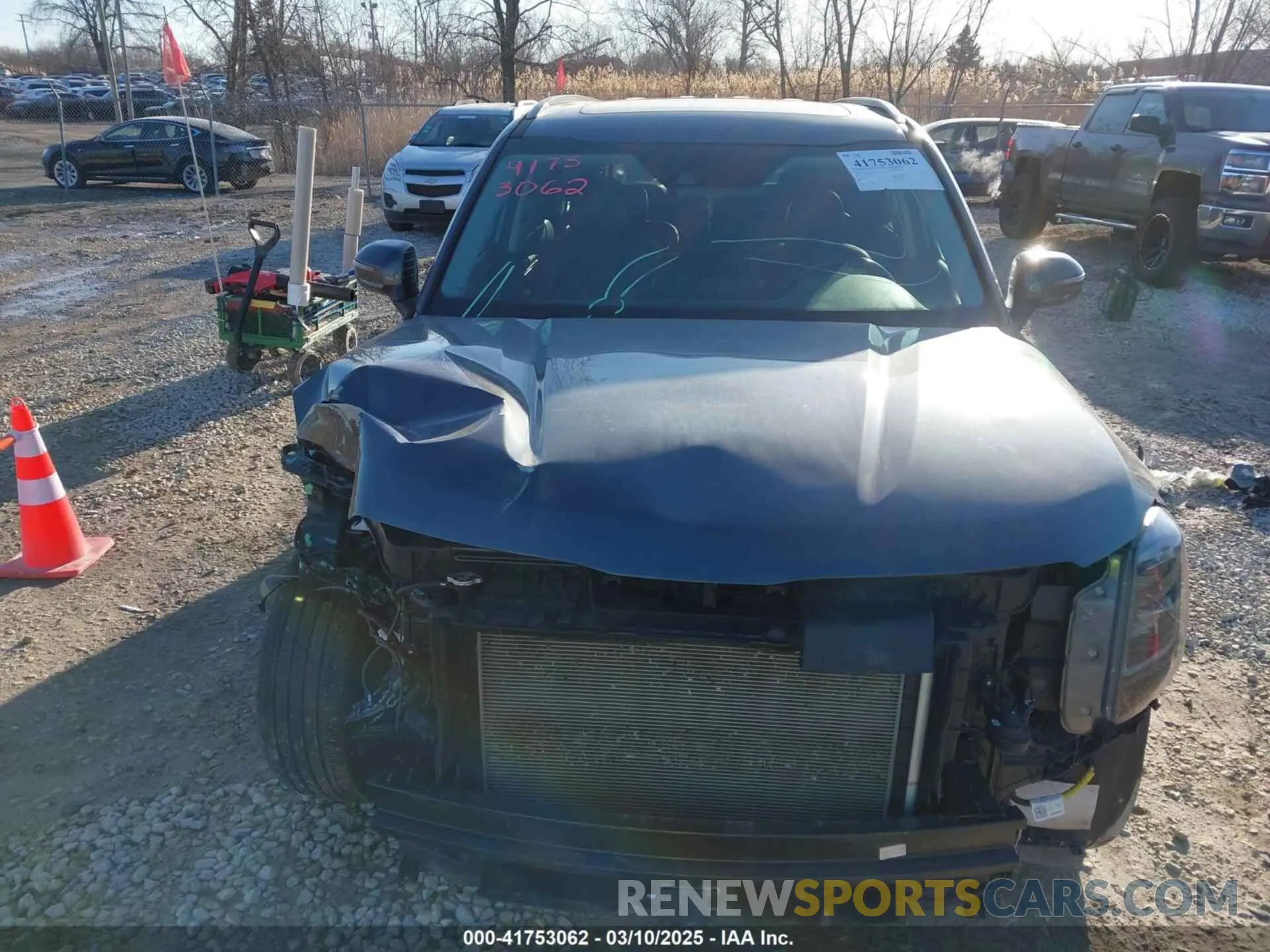 13 Photograph of a damaged car 5XYP3DHCXNG295136 KIA TELLURIDE 2022