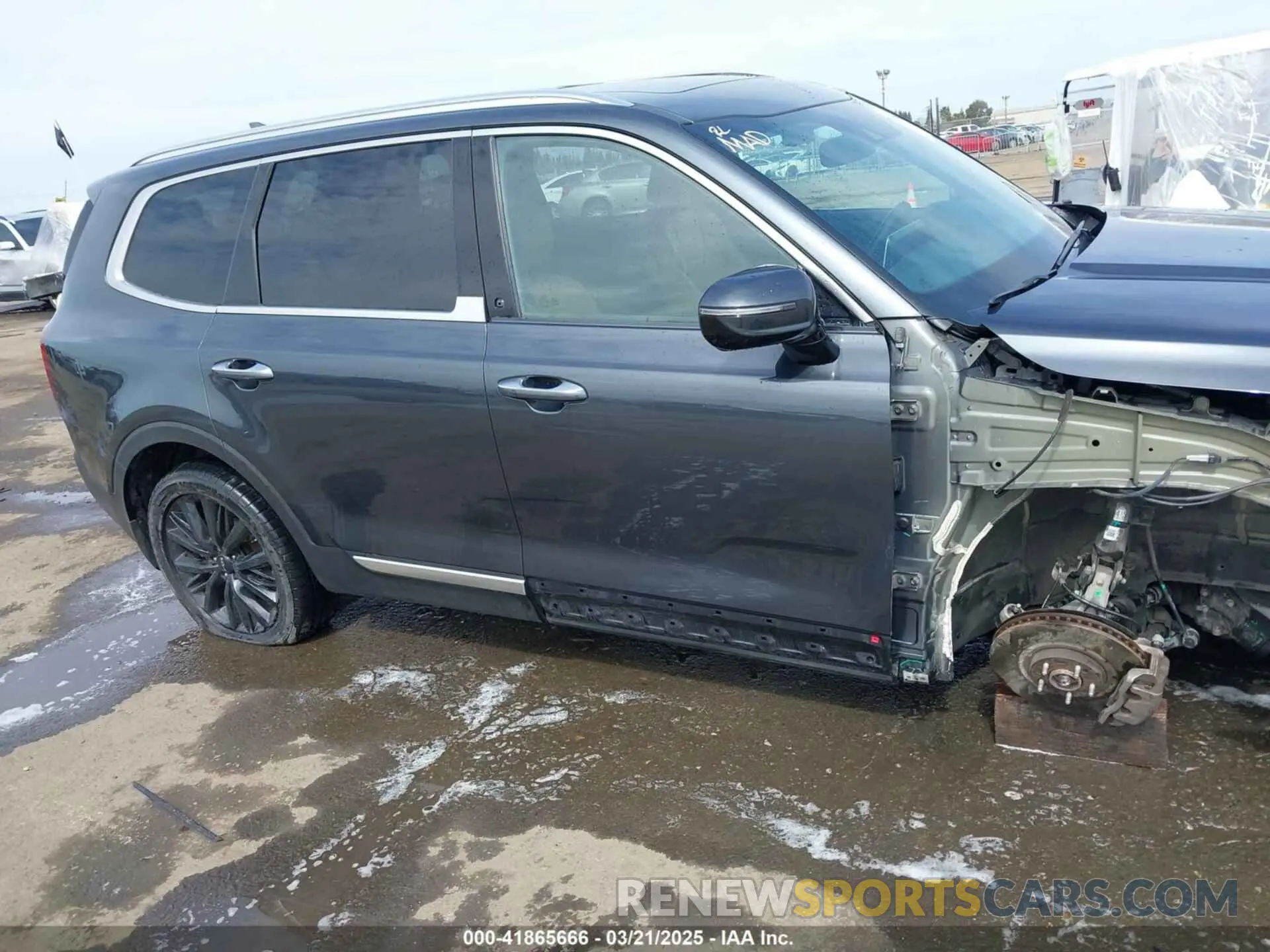 14 Photograph of a damaged car 5XYP54HC2NG253361 KIA TELLURIDE 2022