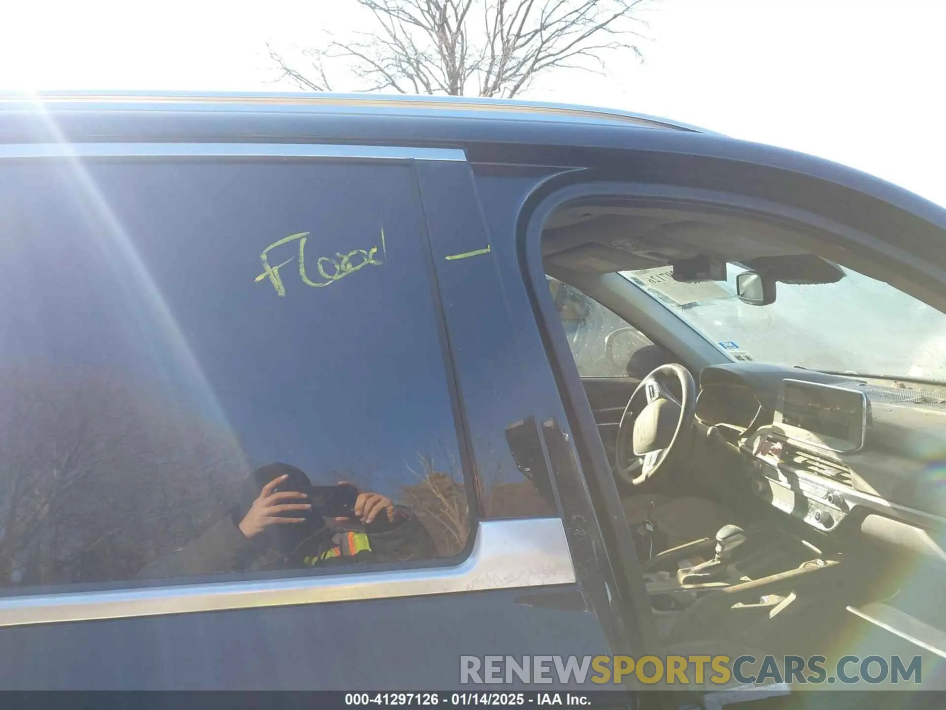 6 Photograph of a damaged car 5XYP54HC3NG209014 KIA TELLURIDE 2022