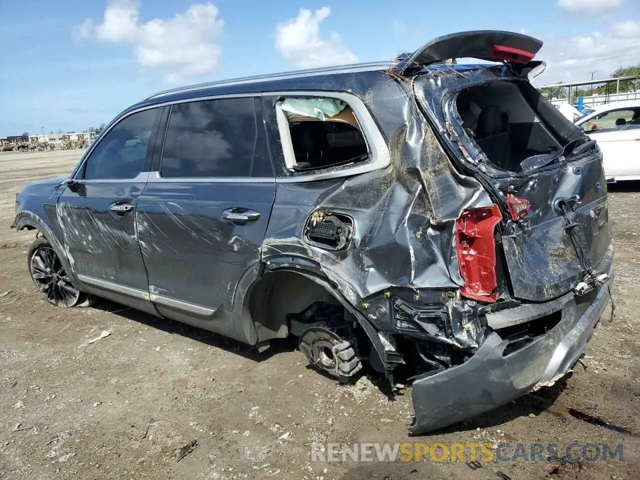 2 Photograph of a damaged car 5XYP54HC3NG266314 KIA TELLURIDE 2022