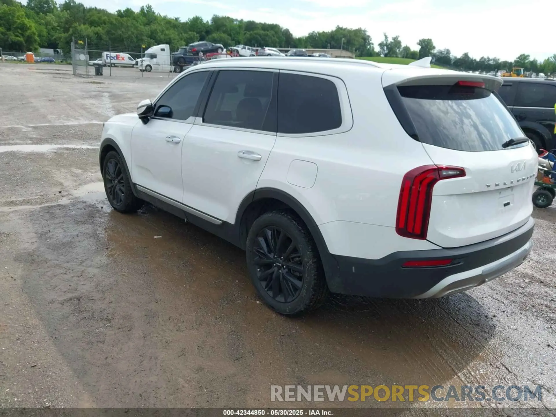3 Photograph of a damaged car 5XYP54HC5NG256920 KIA TELLURIDE 2022
