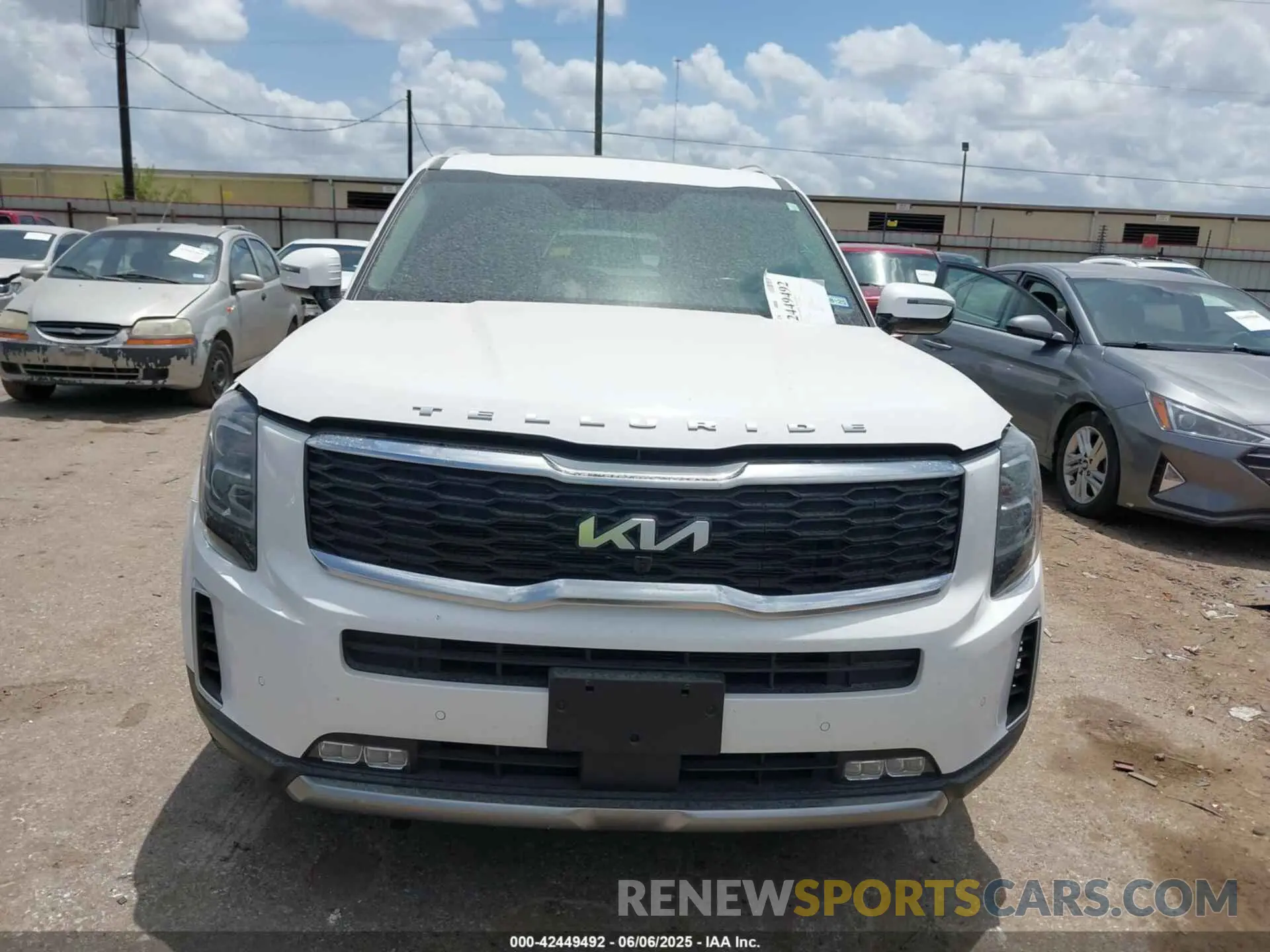 11 Photograph of a damaged car 5XYP54HC7NG219318 KIA TELLURIDE 2022