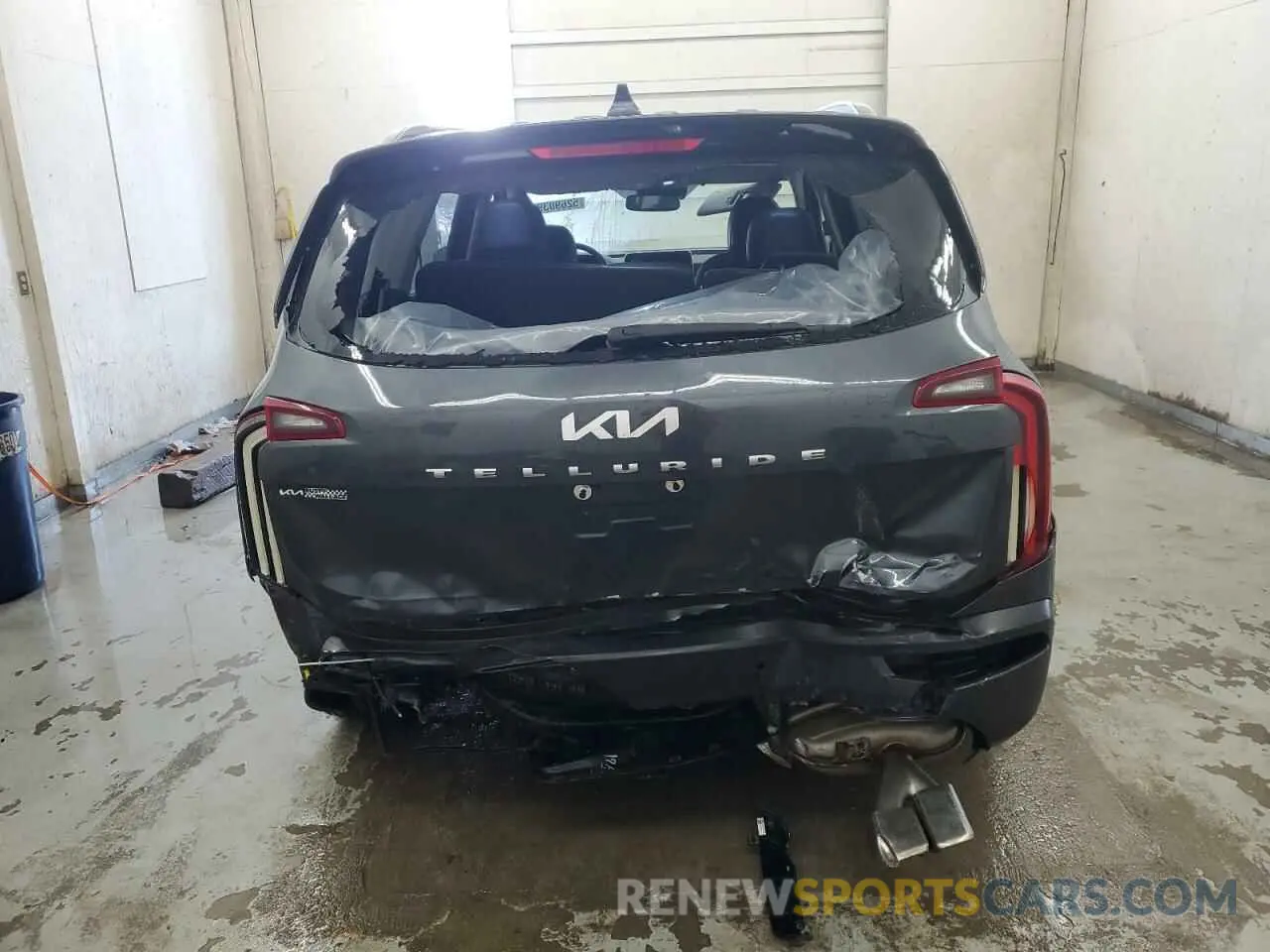 6 Photograph of a damaged car 5XYP54HC7NG276084 KIA TELLURIDE 2022