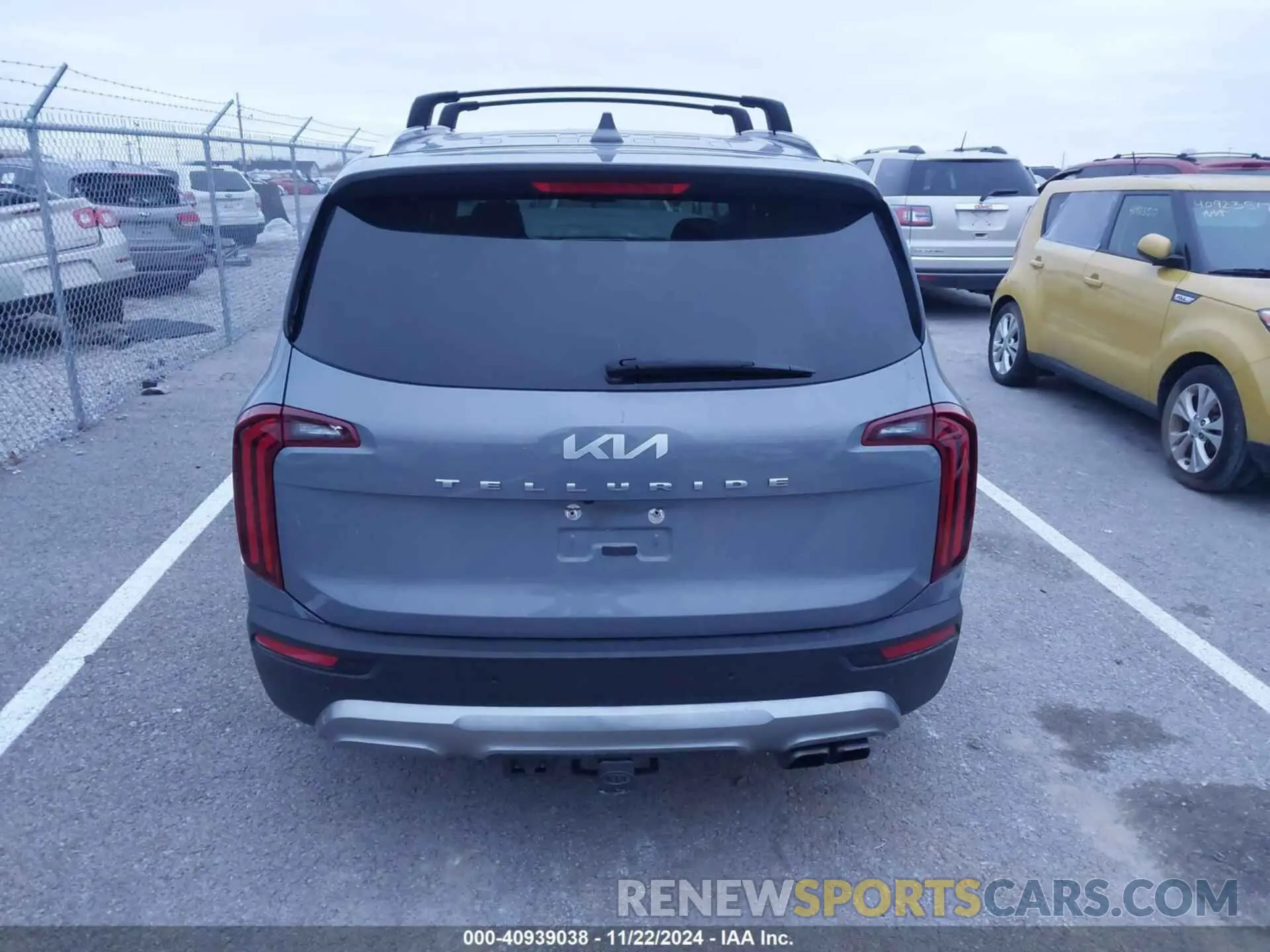 16 Photograph of a damaged car 5XYP54HC8NG243157 KIA TELLURIDE 2022