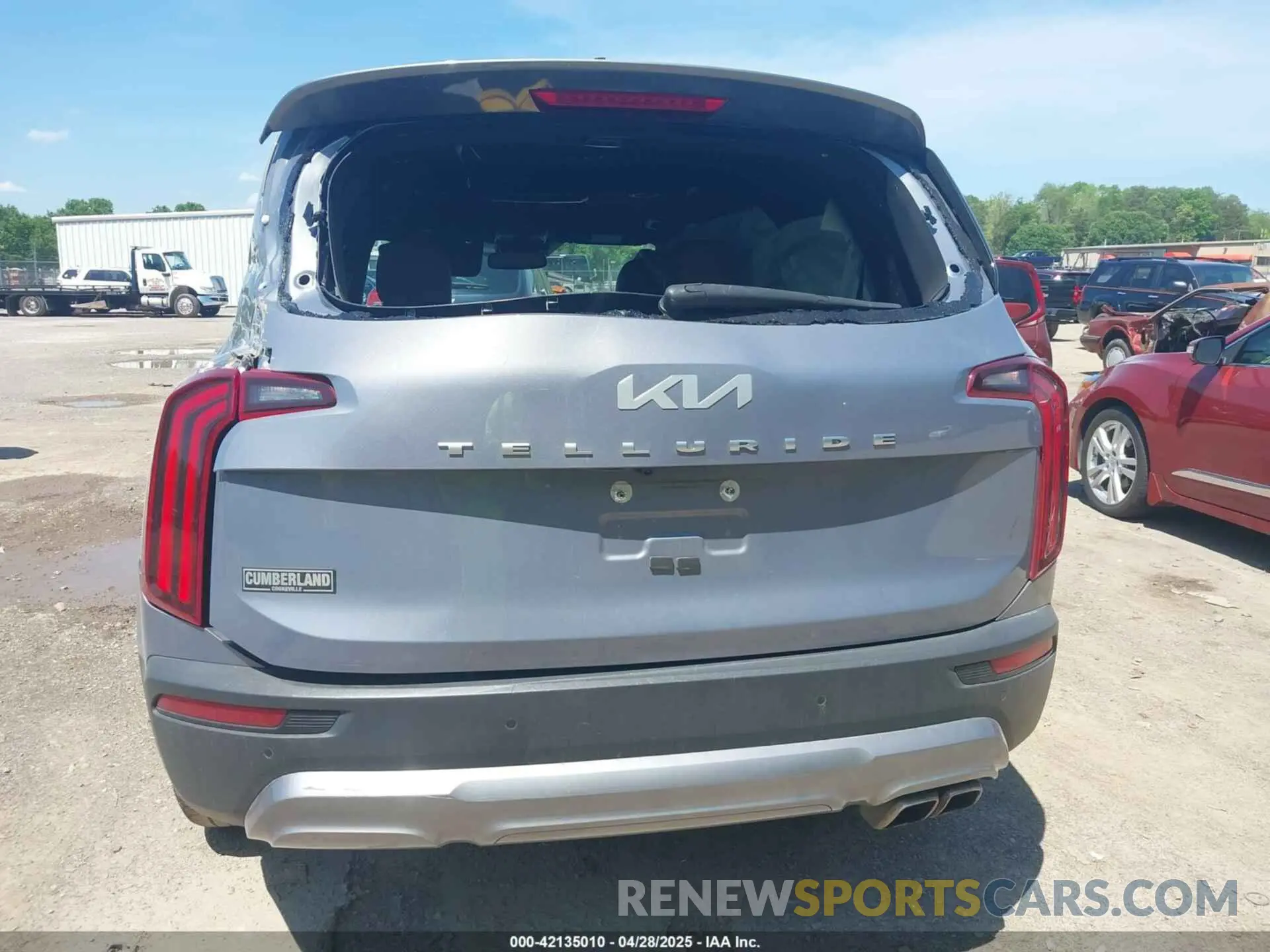 17 Photograph of a damaged car 5XYP54HC8NG290821 KIA TELLURIDE 2022