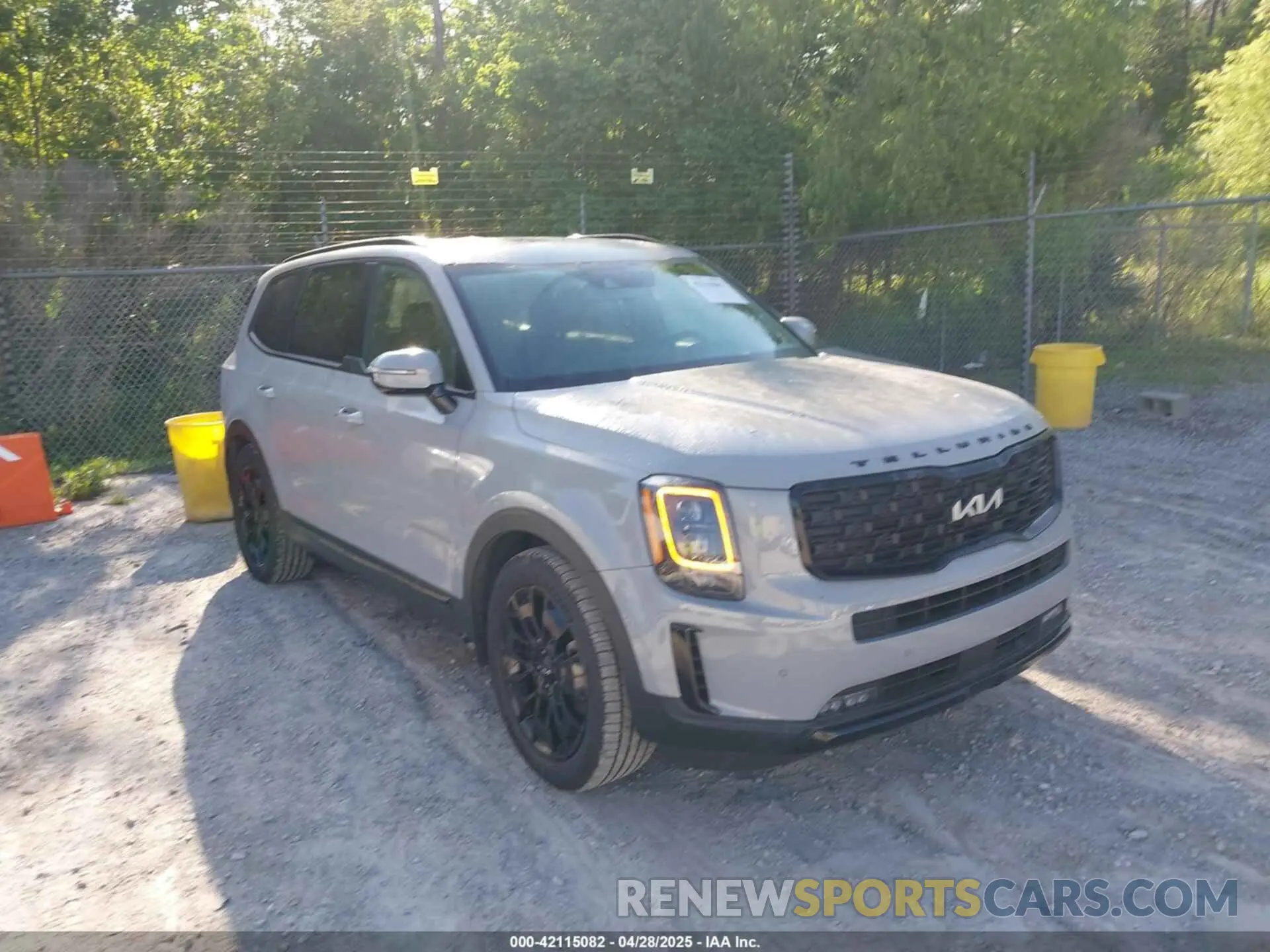 1 Photograph of a damaged car 5XYP5DHC0NG212114 KIA TELLURIDE 2022