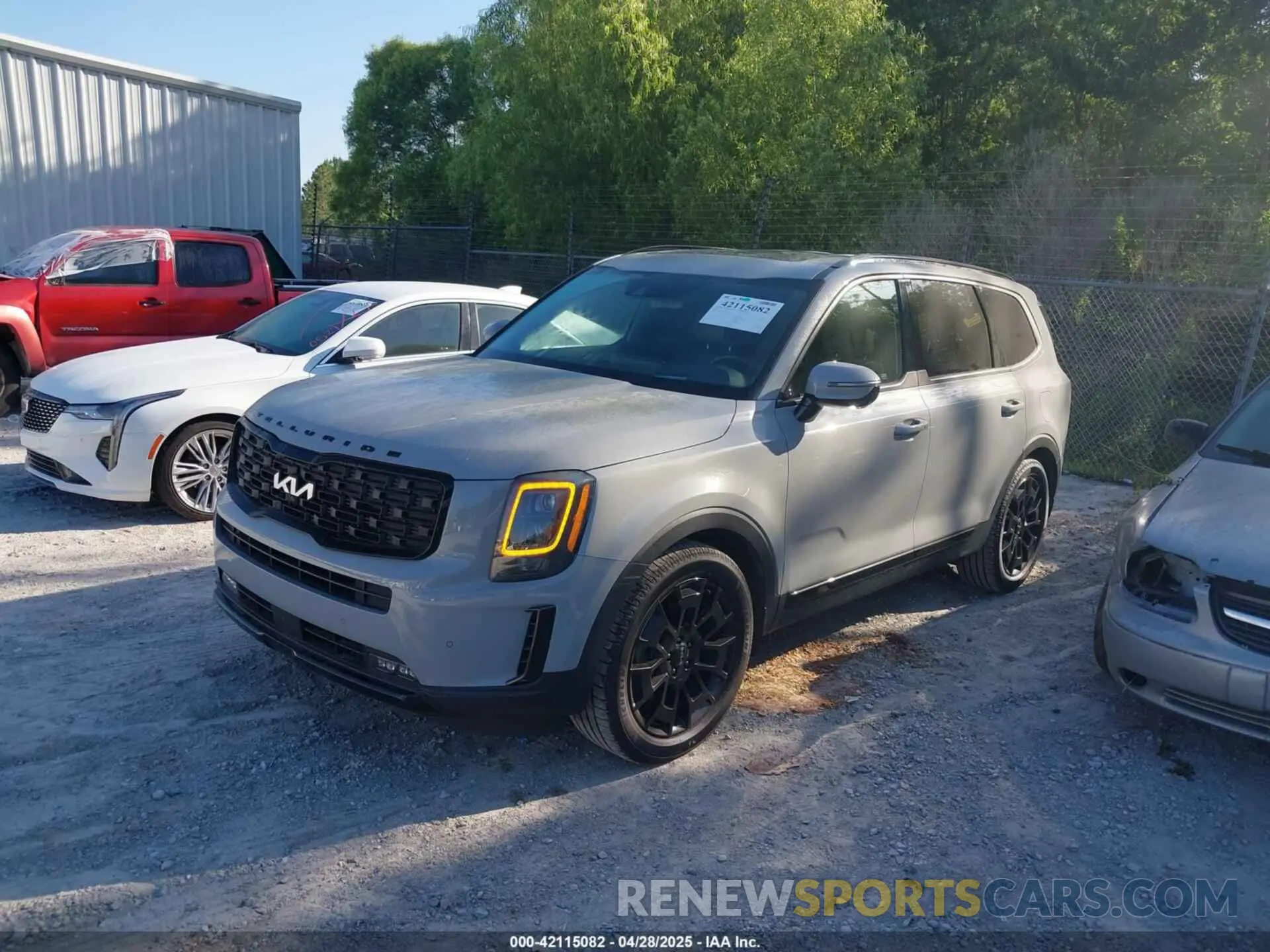 2 Photograph of a damaged car 5XYP5DHC0NG212114 KIA TELLURIDE 2022