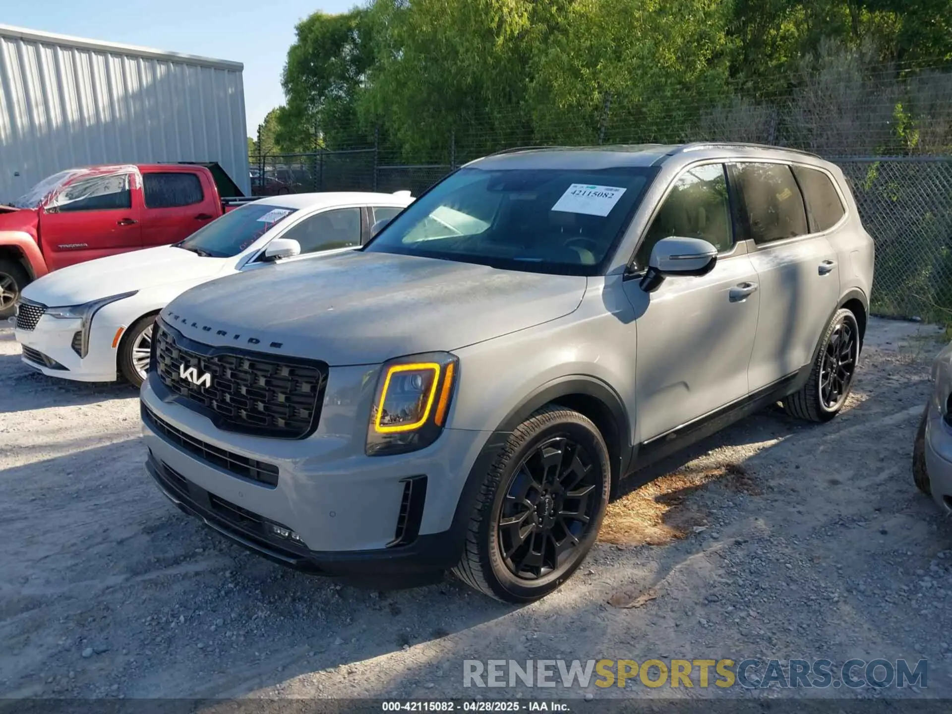 6 Photograph of a damaged car 5XYP5DHC0NG212114 KIA TELLURIDE 2022