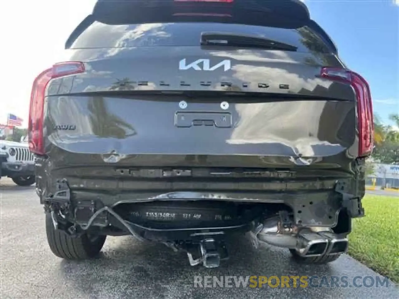 9 Photograph of a damaged car 5XYP5DHC0NG283894 KIA TELLURIDE 2022