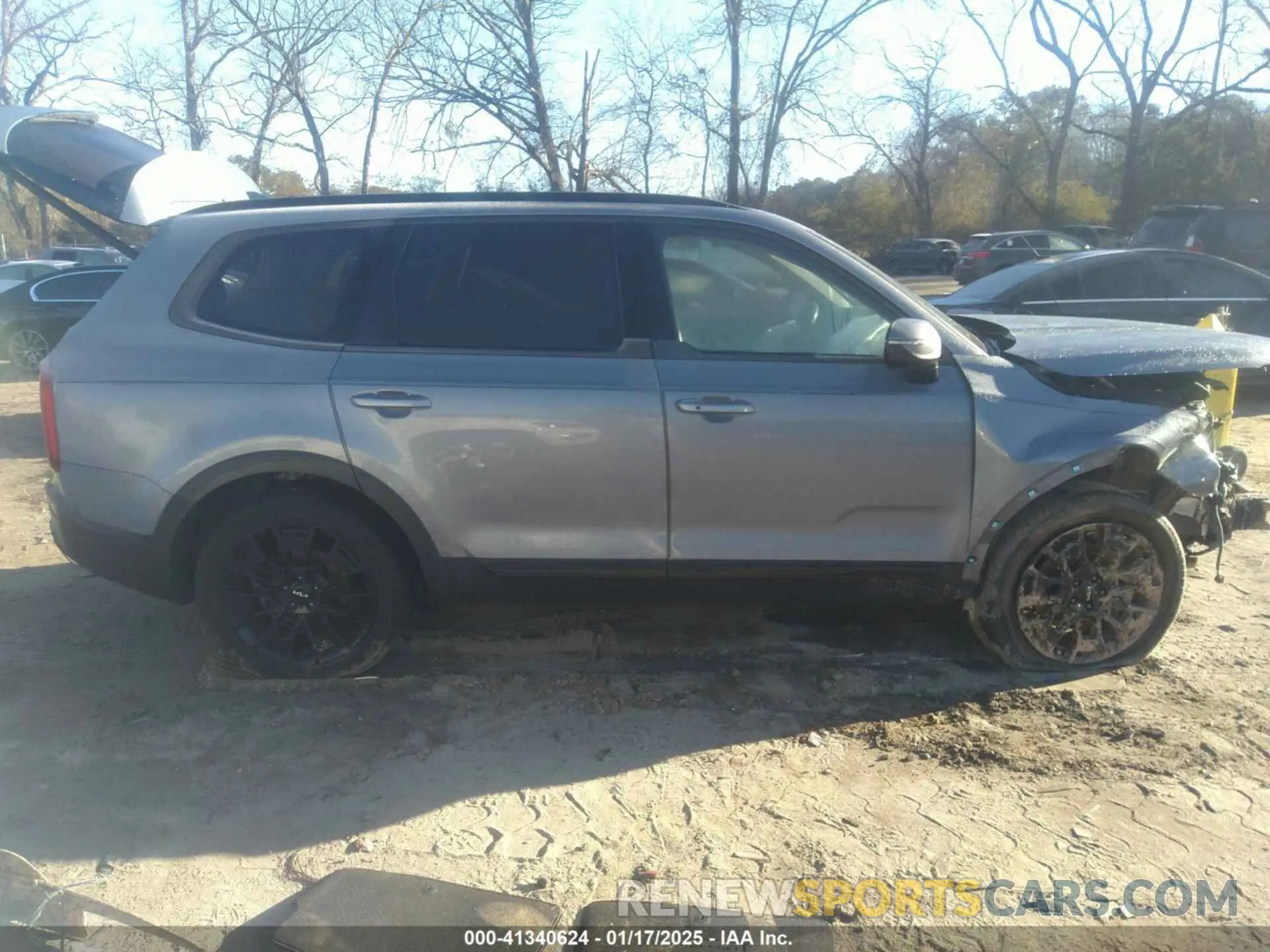 14 Photograph of a damaged car 5XYP5DHC1NG230900 KIA TELLURIDE 2022