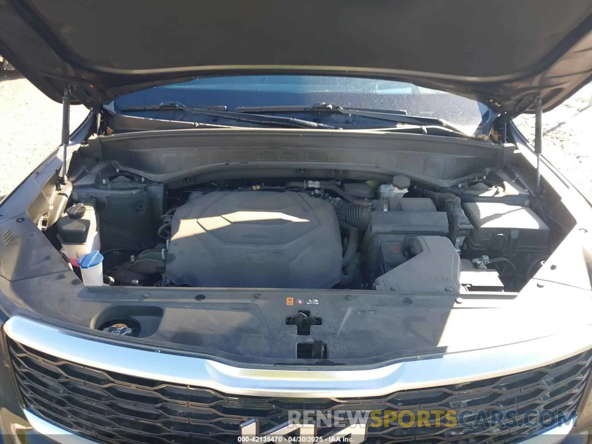10 Photograph of a damaged car 5XYP5DHC1NG285427 KIA TELLURIDE 2022