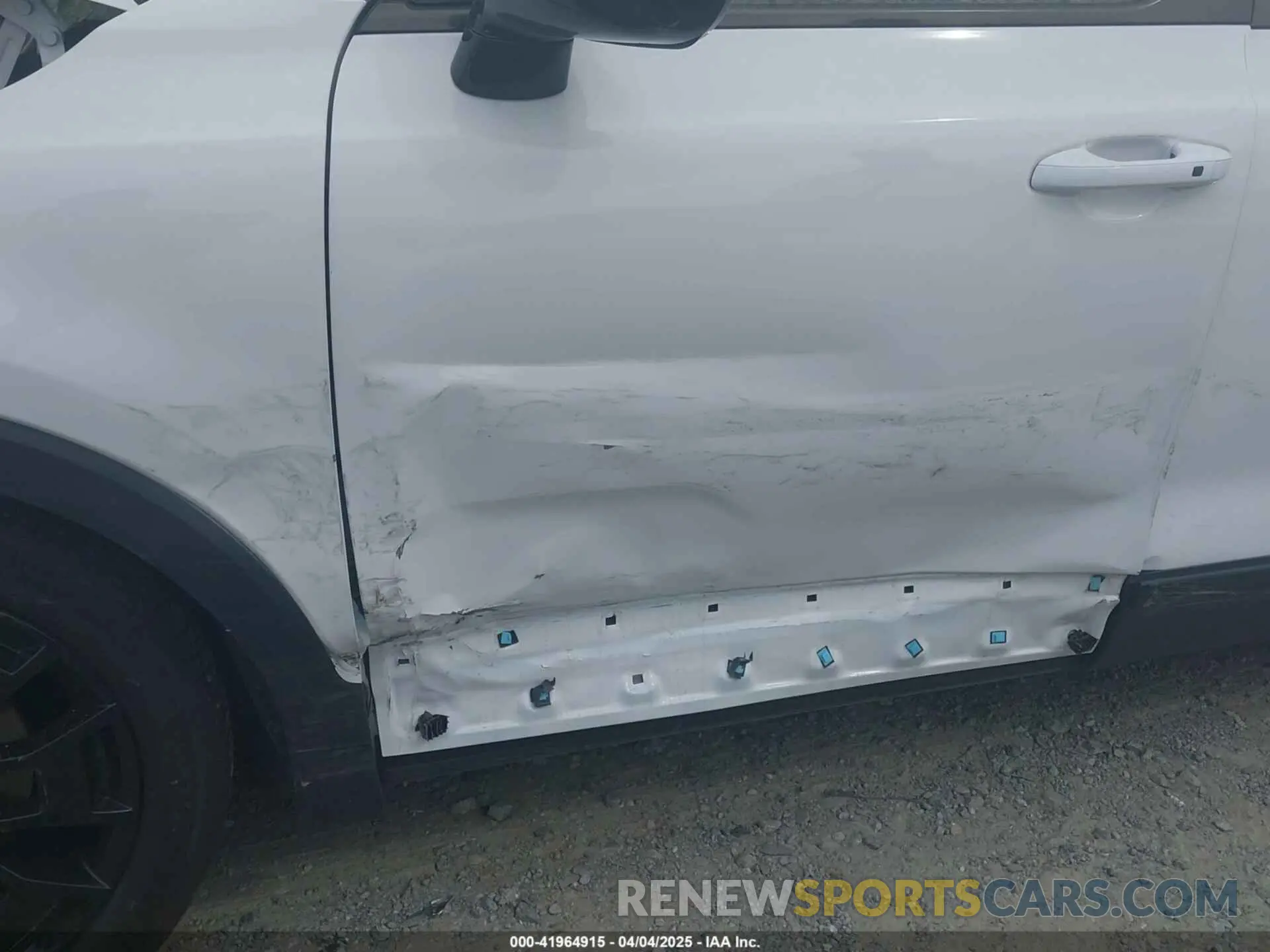 6 Photograph of a damaged car 5XYP5DHC1NG318216 KIA TELLURIDE 2022