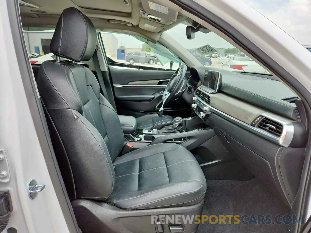 7 Photograph of a damaged car 5XYP5DHC2NG196482 KIA TELLURIDE 2022