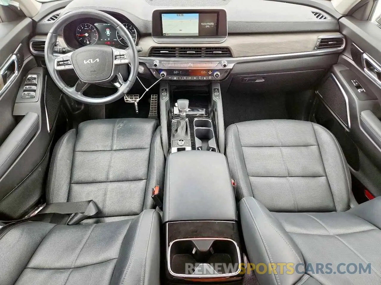 8 Photograph of a damaged car 5XYP5DHC2NG196482 KIA TELLURIDE 2022