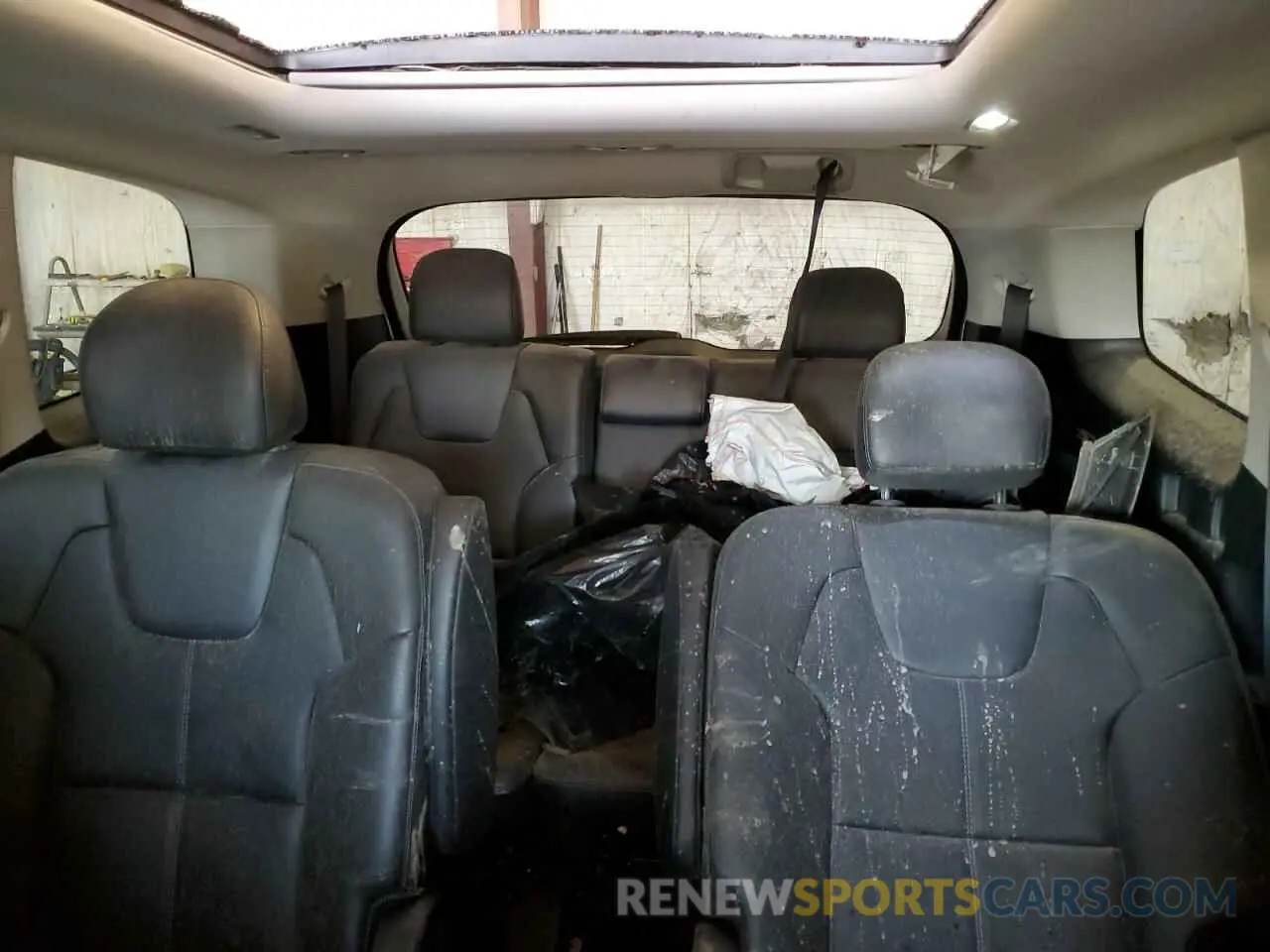 10 Photograph of a damaged car 5XYP5DHC2NG213815 KIA TELLURIDE 2022