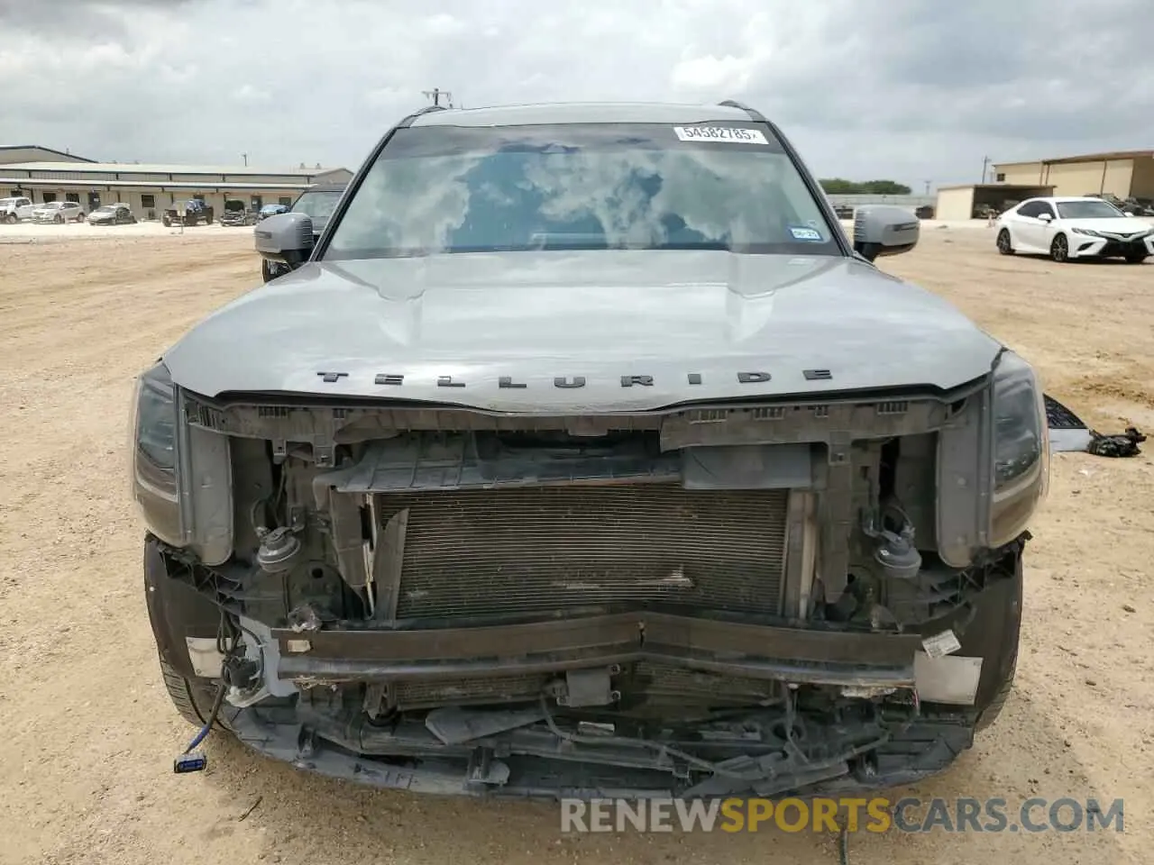 5 Photograph of a damaged car 5XYP5DHC2NG226841 KIA TELLURIDE 2022