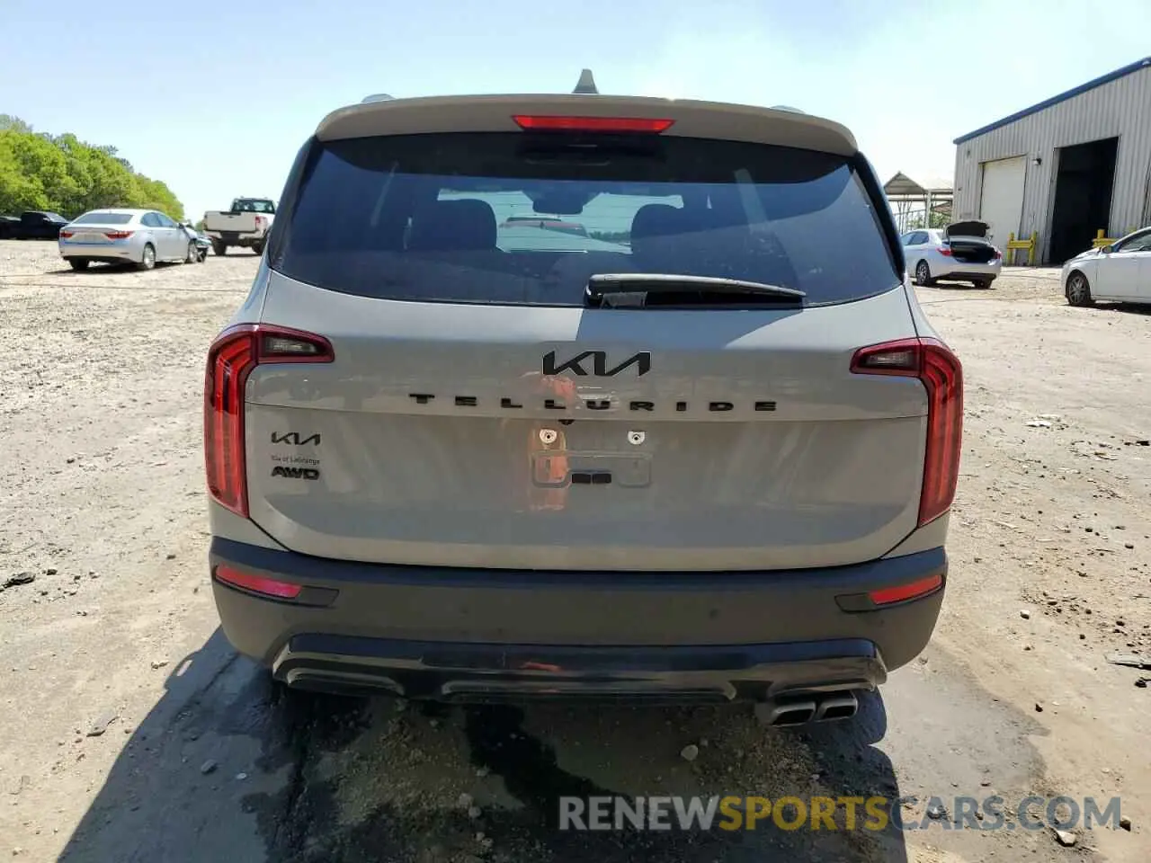 6 Photograph of a damaged car 5XYP5DHC5NG194998 KIA TELLURIDE 2022