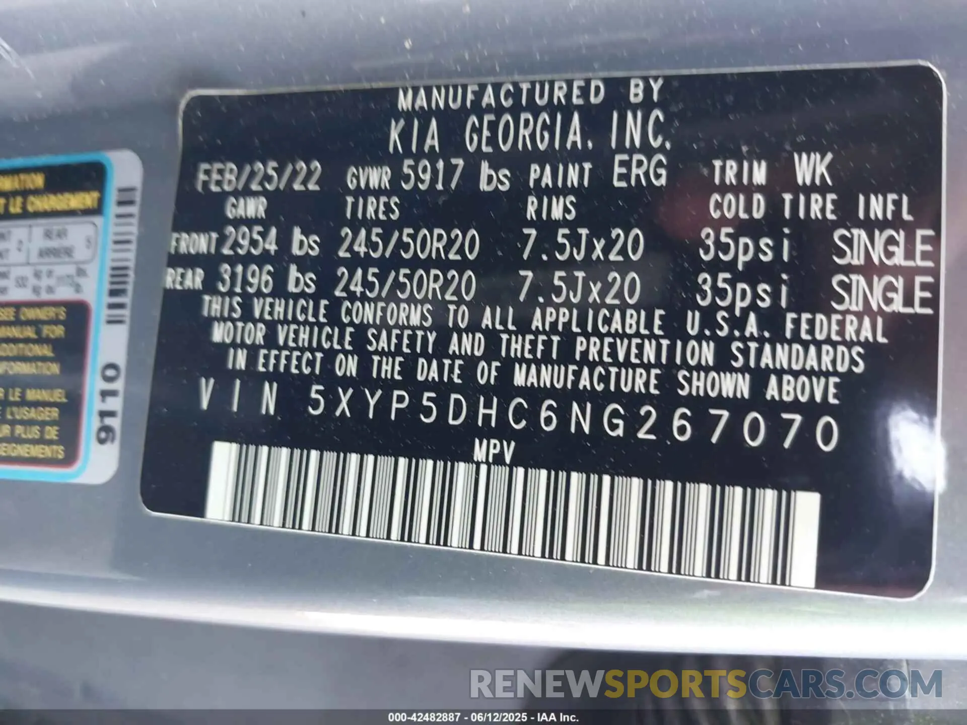 9 Photograph of a damaged car 5XYP5DHC6NG267070 KIA TELLURIDE 2022