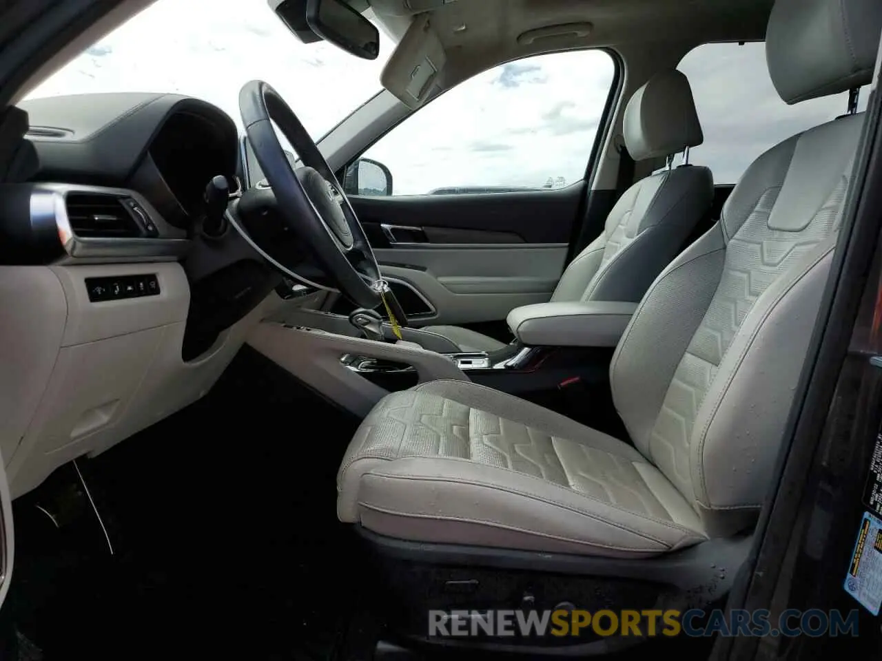7 Photograph of a damaged car 5XYP5DHC6NG276609 KIA TELLURIDE 2022