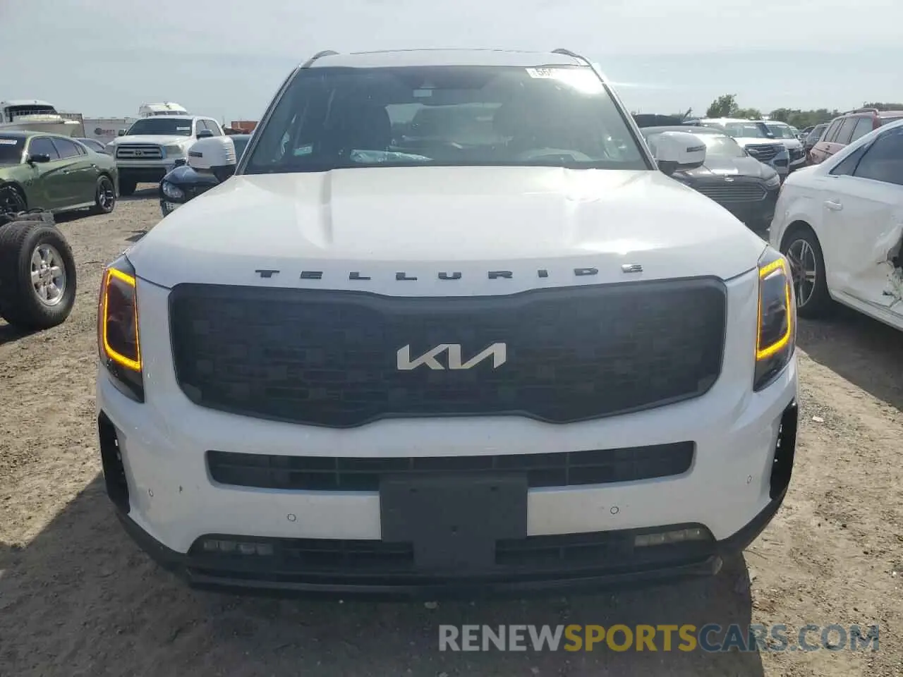 5 Photograph of a damaged car 5XYP5DHC7NG242551 KIA TELLURIDE 2022