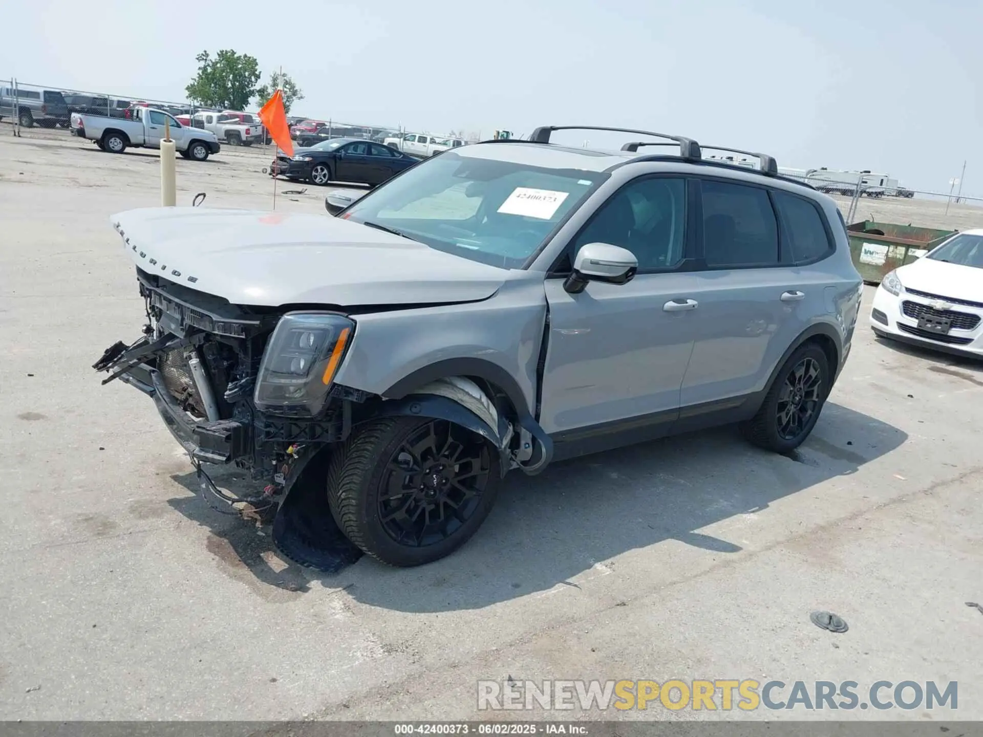 2 Photograph of a damaged car 5XYP5DHC7NG262332 KIA TELLURIDE 2022