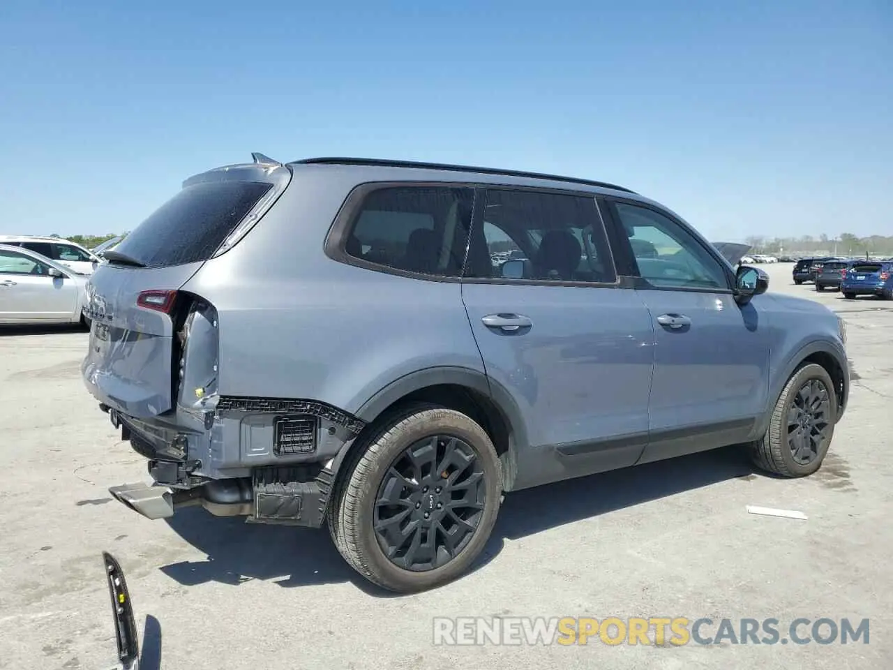 3 Photograph of a damaged car 5XYP5DHC8NG295985 KIA TELLURIDE 2022