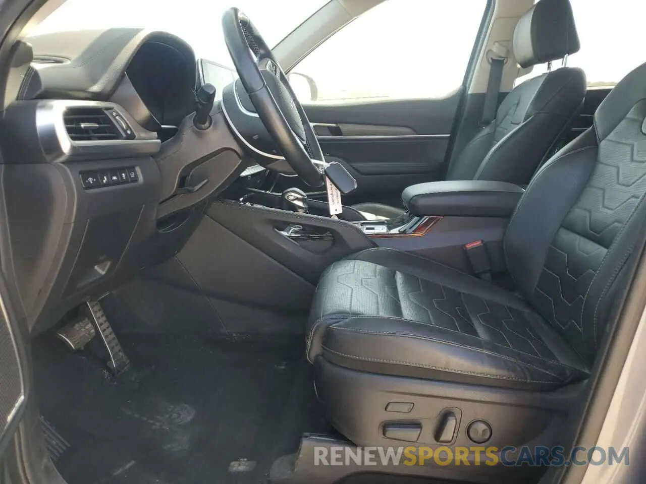 7 Photograph of a damaged car 5XYP5DHC8NG295985 KIA TELLURIDE 2022