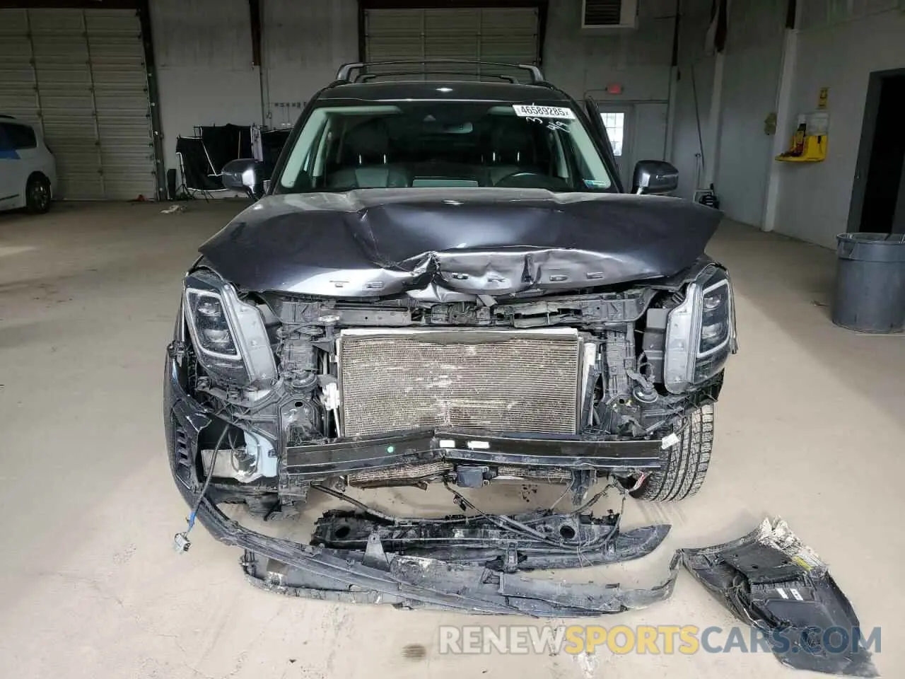 5 Photograph of a damaged car 5XYP5DHC9NG193935 KIA TELLURIDE 2022
