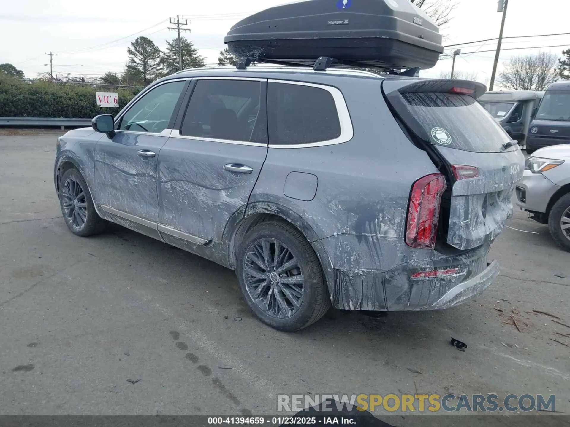 3 Photograph of a damaged car 5XYP5DHC9NG232524 KIA TELLURIDE 2022
