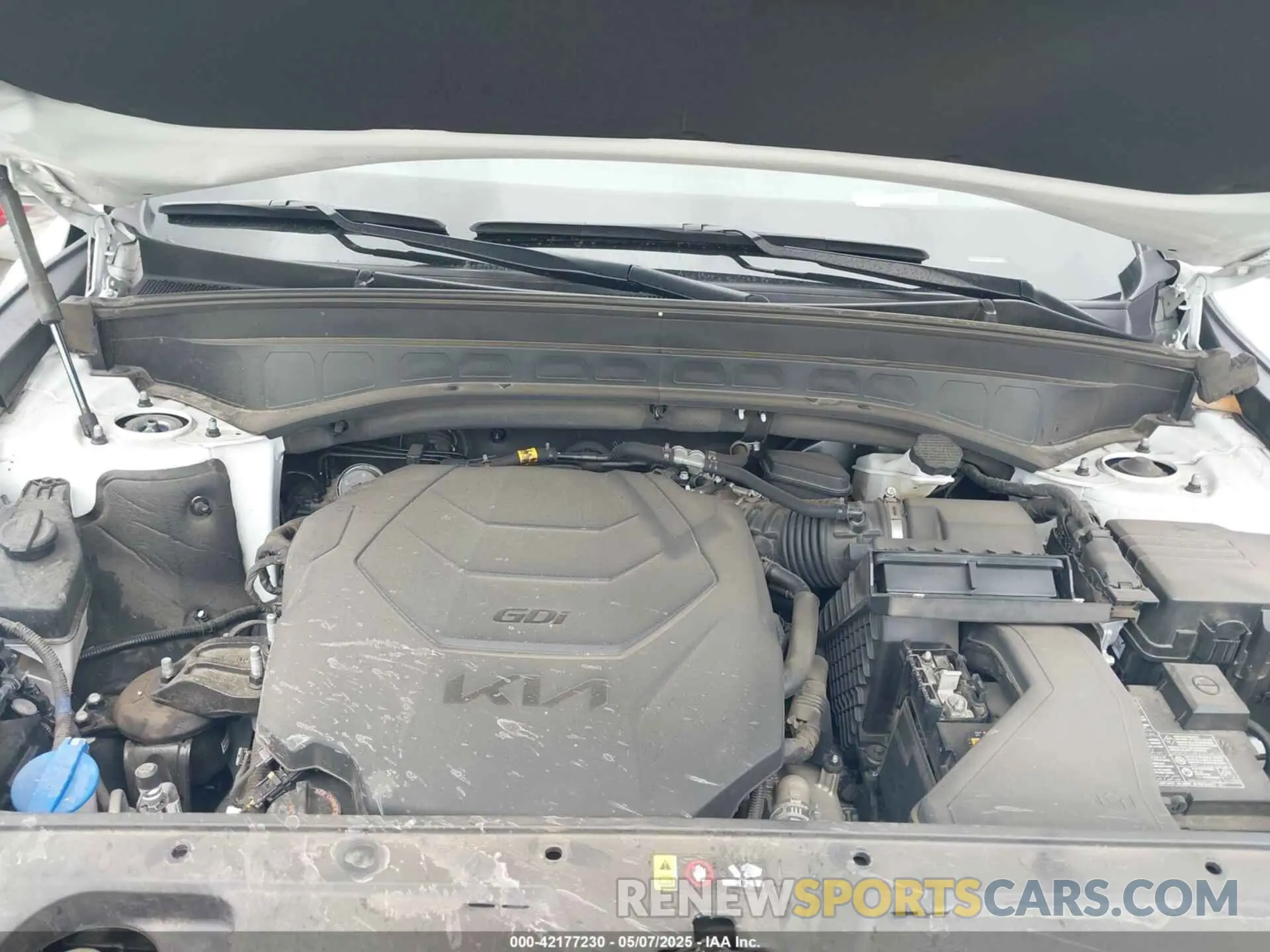 10 Photograph of a damaged car 5XYP5DHC9NG247668 KIA TELLURIDE 2022