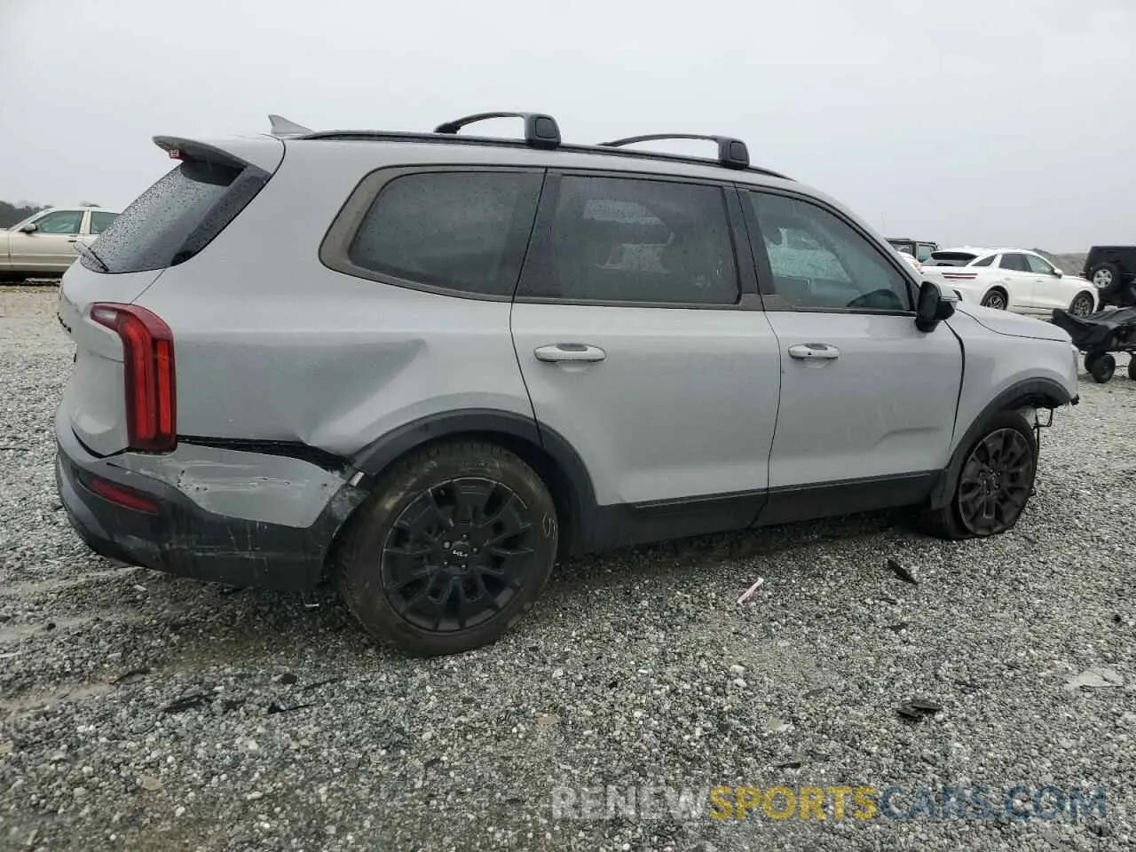 3 Photograph of a damaged car 5XYP5DHCXNG223489 KIA TELLURIDE 2022