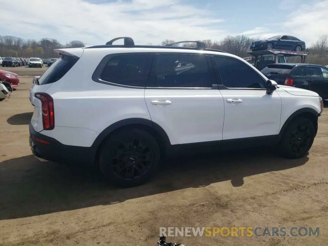 3 Photograph of a damaged car 5XYP5DHCXNG247033 KIA TELLURIDE 2022
