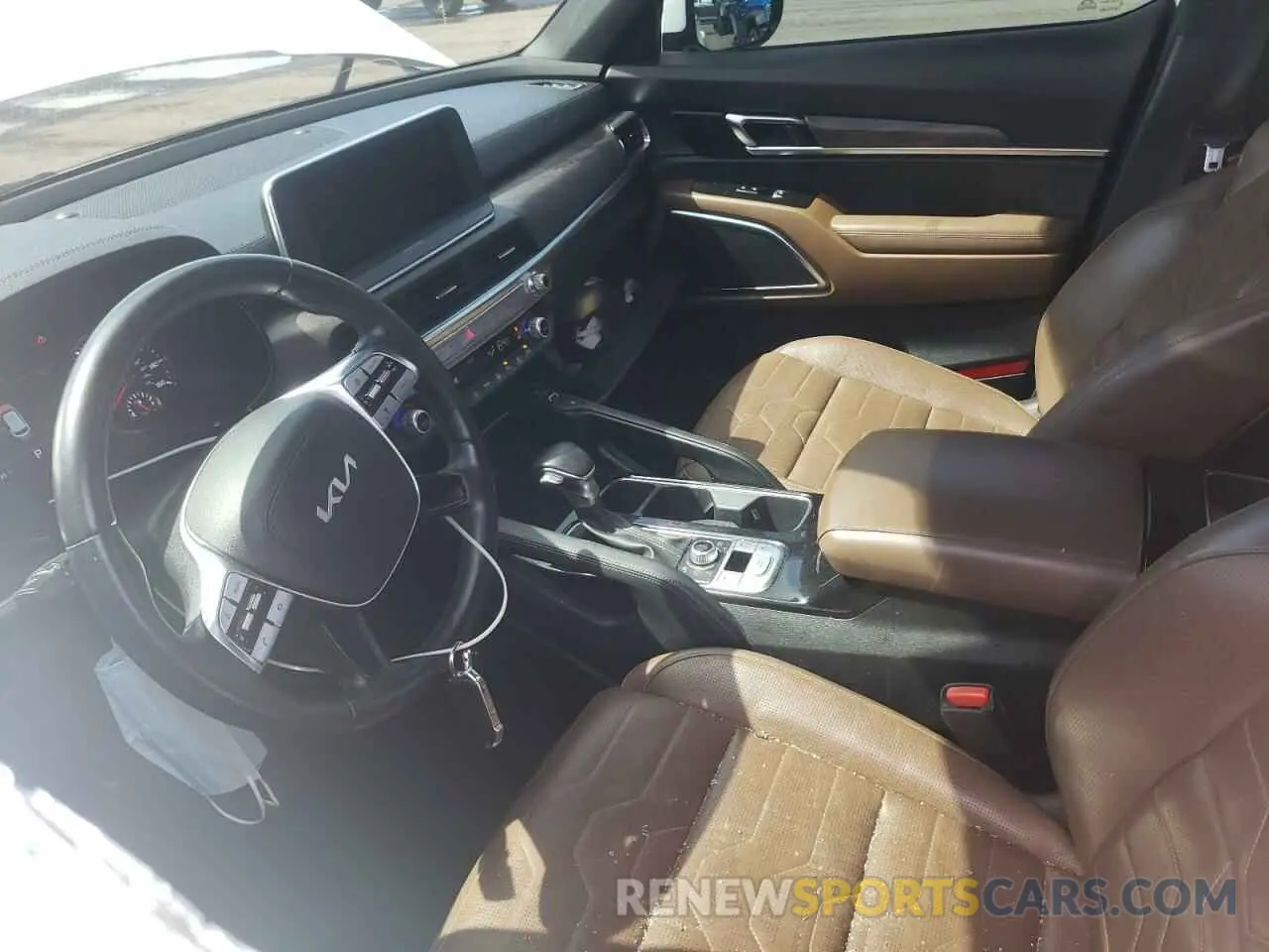 7 Photograph of a damaged car 5XYP5DHCXNG247033 KIA TELLURIDE 2022