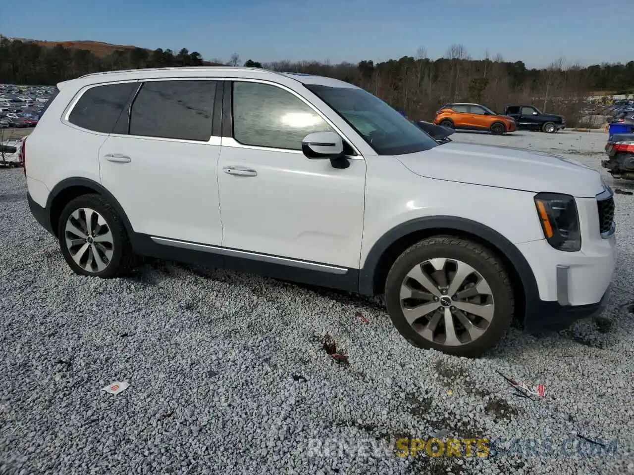 4 Photograph of a damaged car 5XYP64HC0NG209940 KIA TELLURIDE 2022