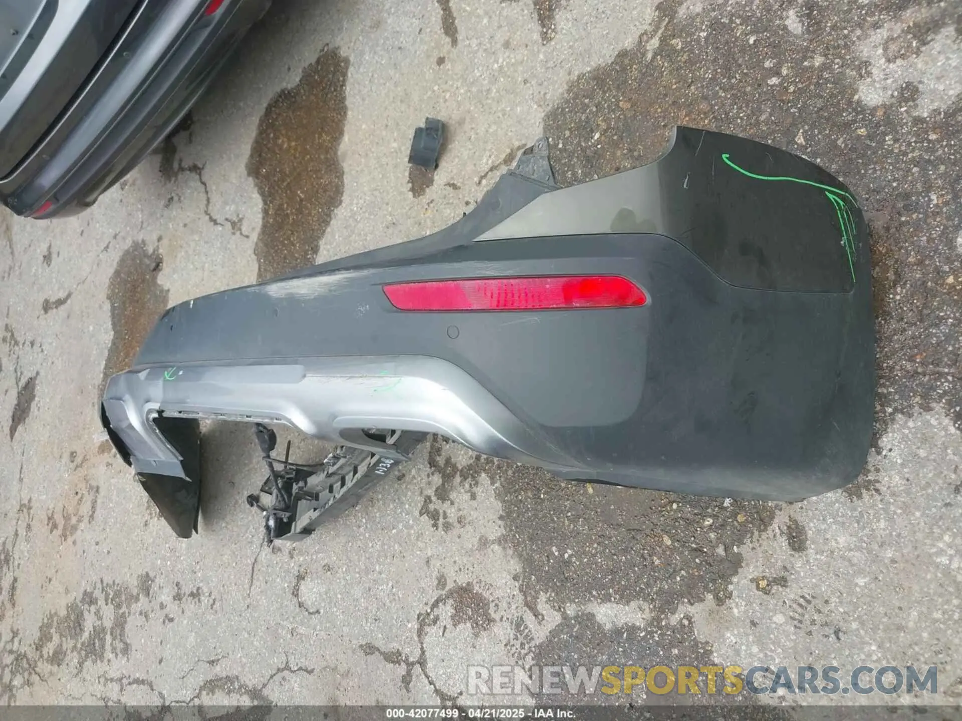 12 Photograph of a damaged car 5XYP64HC3NG256251 KIA TELLURIDE 2022