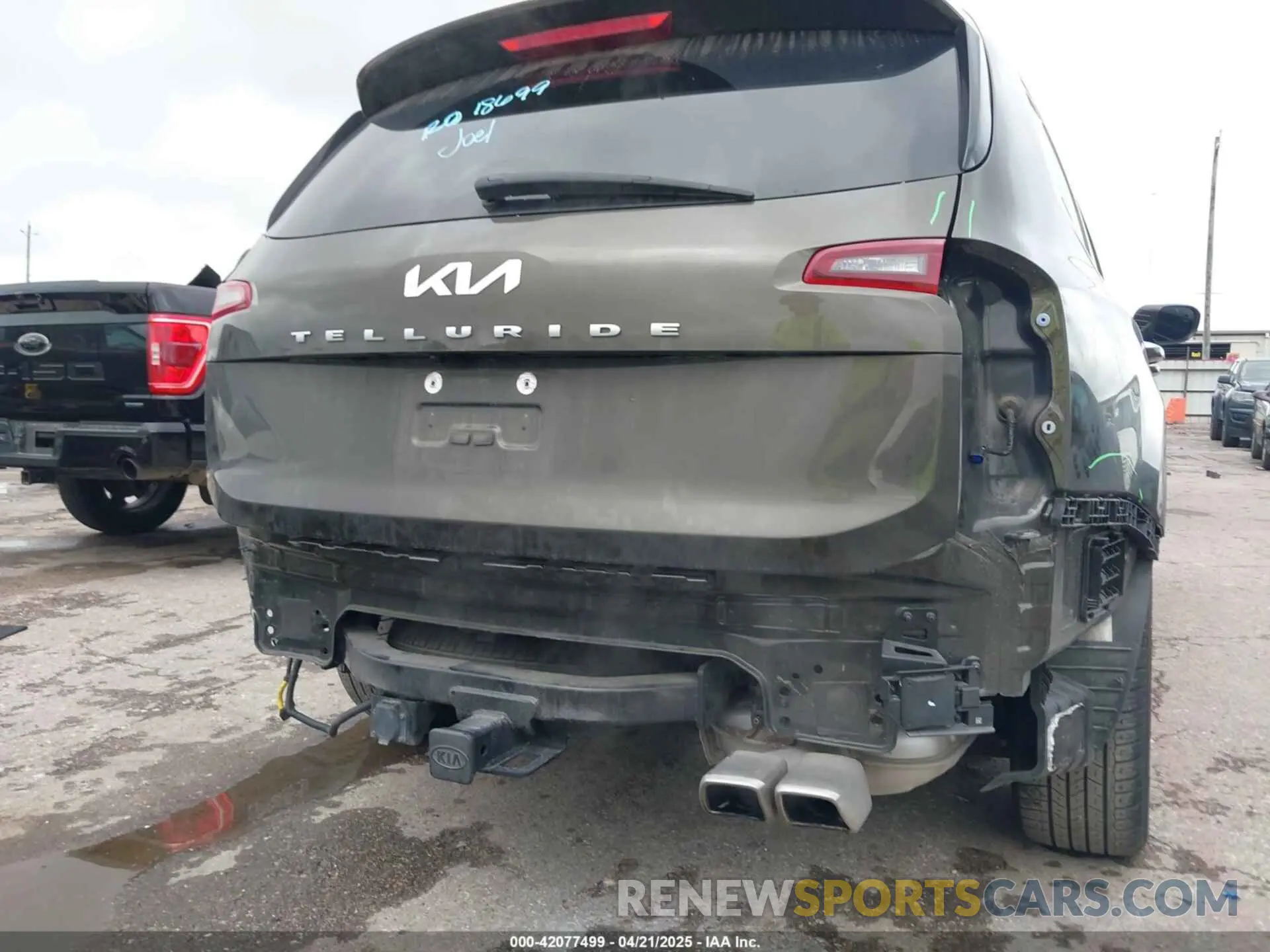 6 Photograph of a damaged car 5XYP64HC3NG256251 KIA TELLURIDE 2022