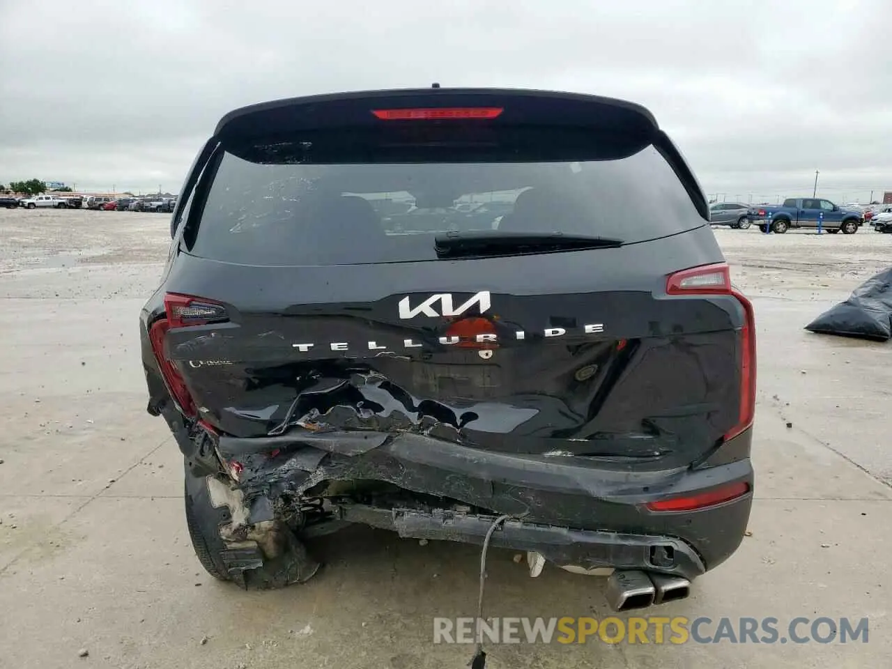 6 Photograph of a damaged car 5XYP64HC3NG313127 KIA TELLURIDE 2022