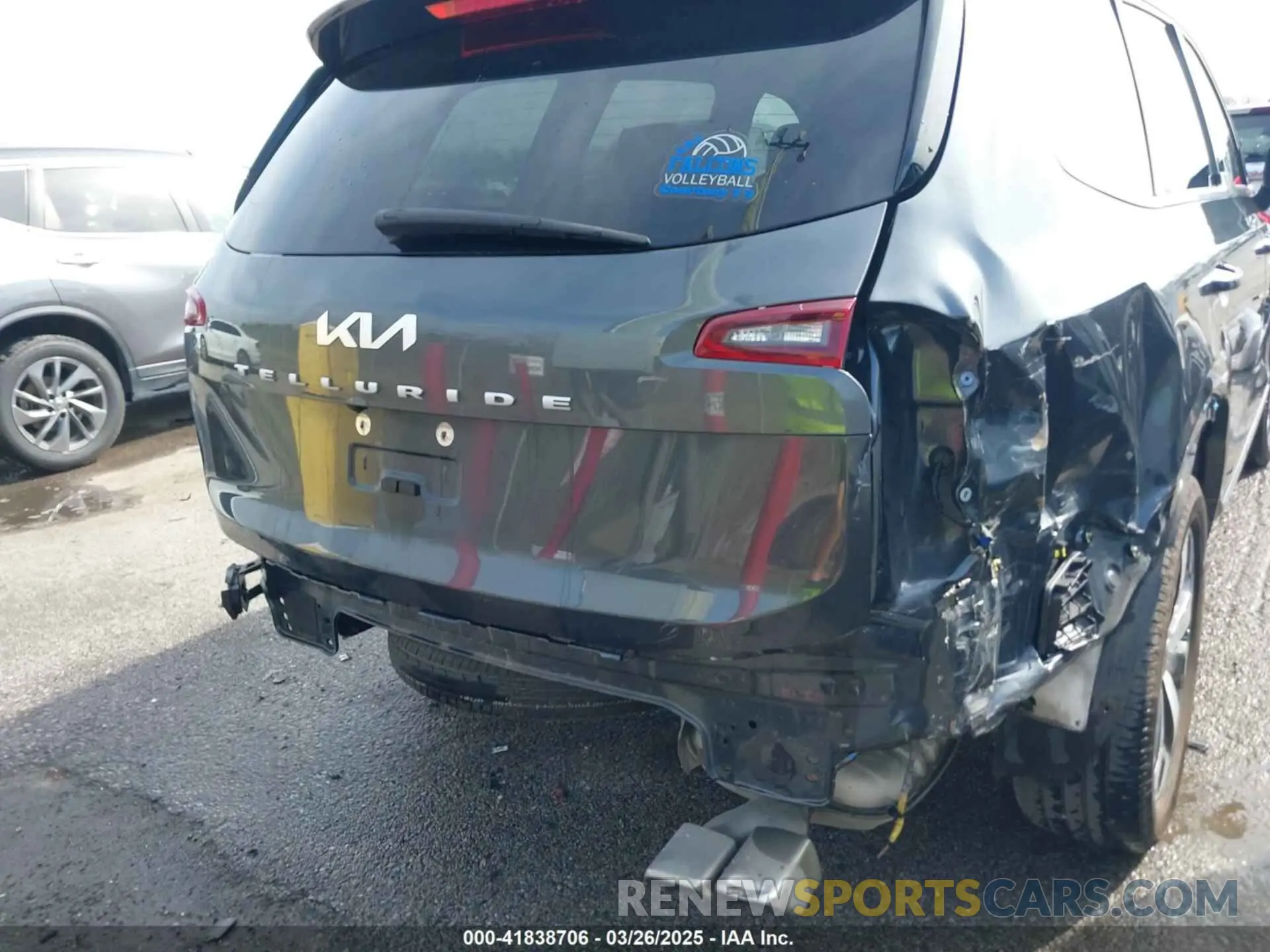 6 Photograph of a damaged car 5XYP64HC6NG232543 KIA TELLURIDE 2022